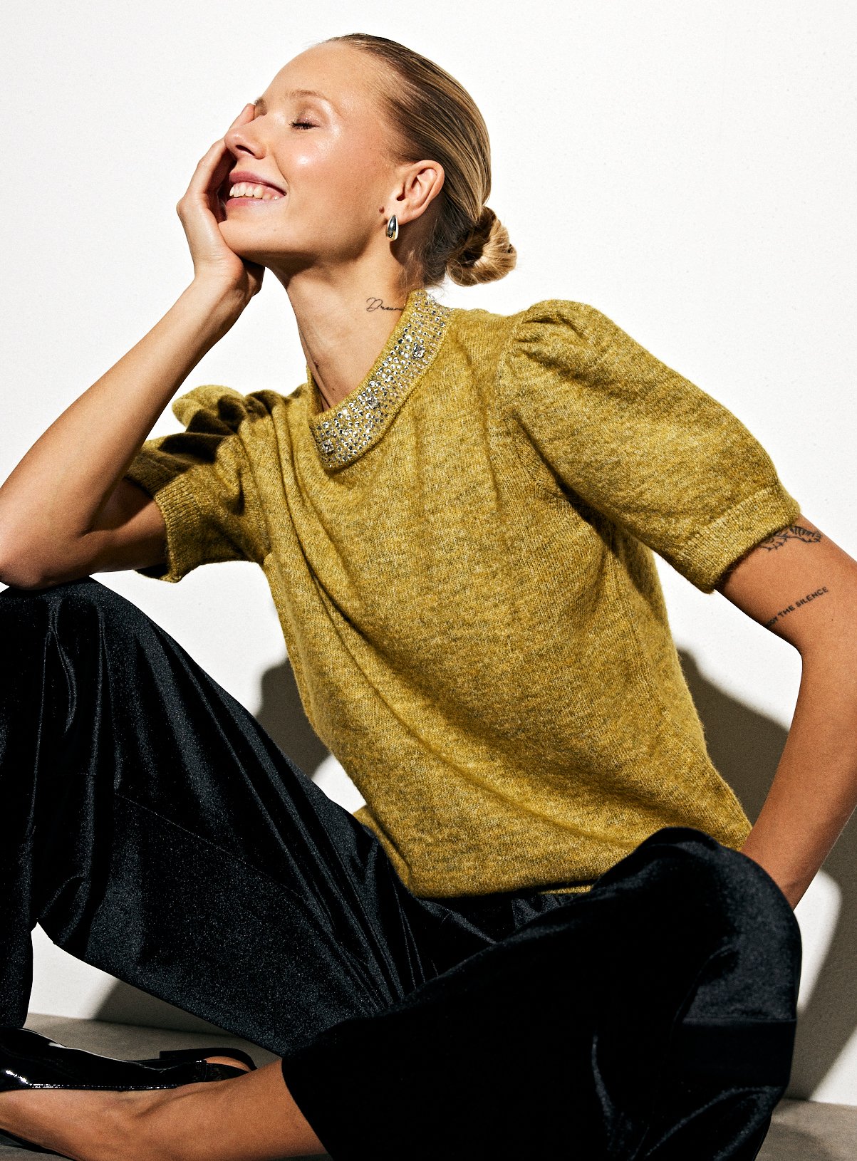 Green Diamante Embellished Collar Knitted T-Shirt 16