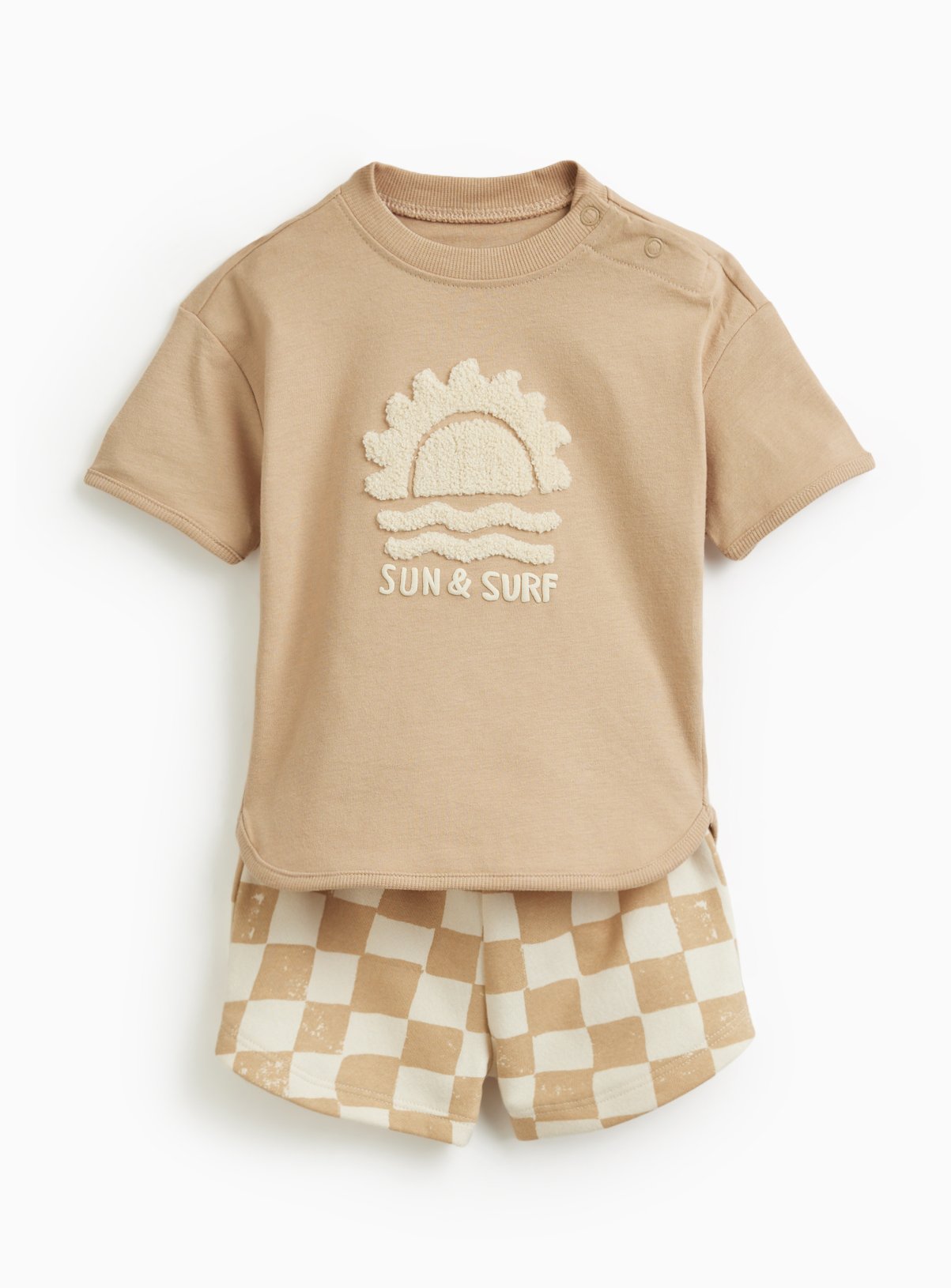 Sun & Surf T-Shirt & Shorts Set
