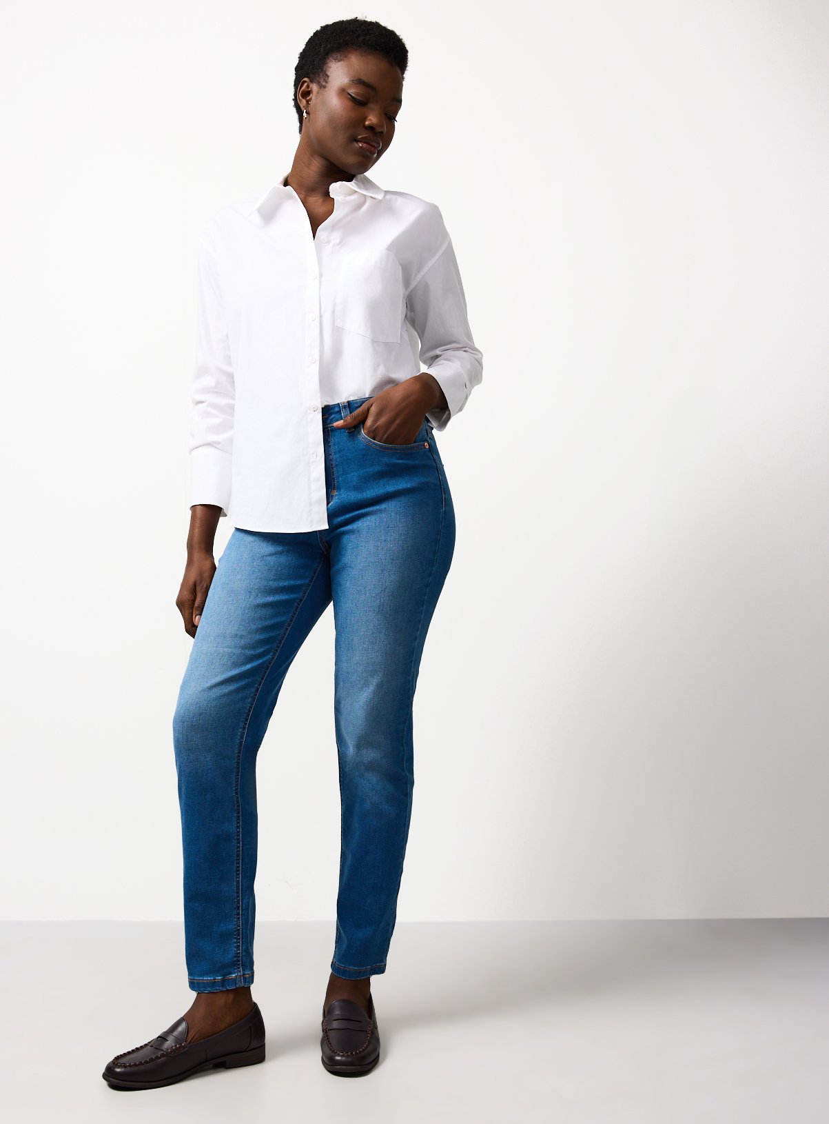 Mid Wash Straight Leg Denim Jeans 10S