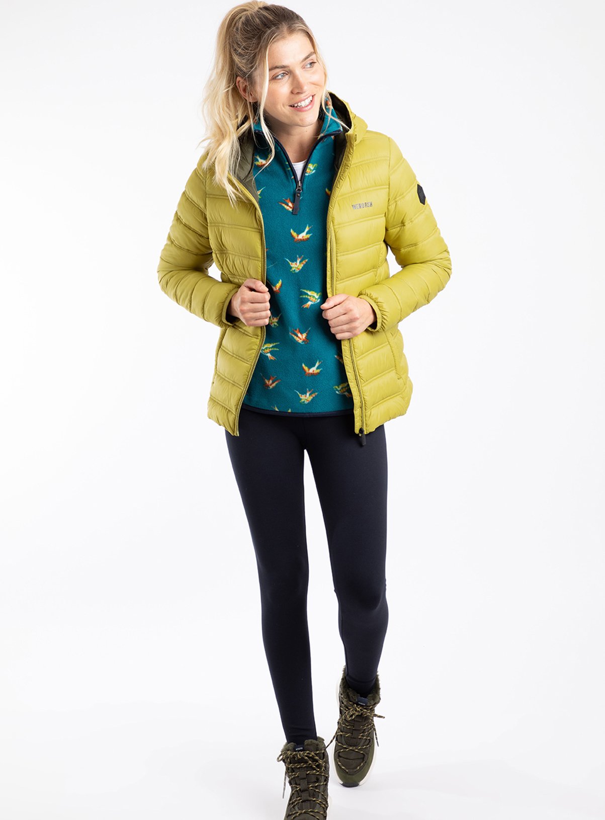 WEIRD FISH Eshka Lightweight Padded Jacket Green