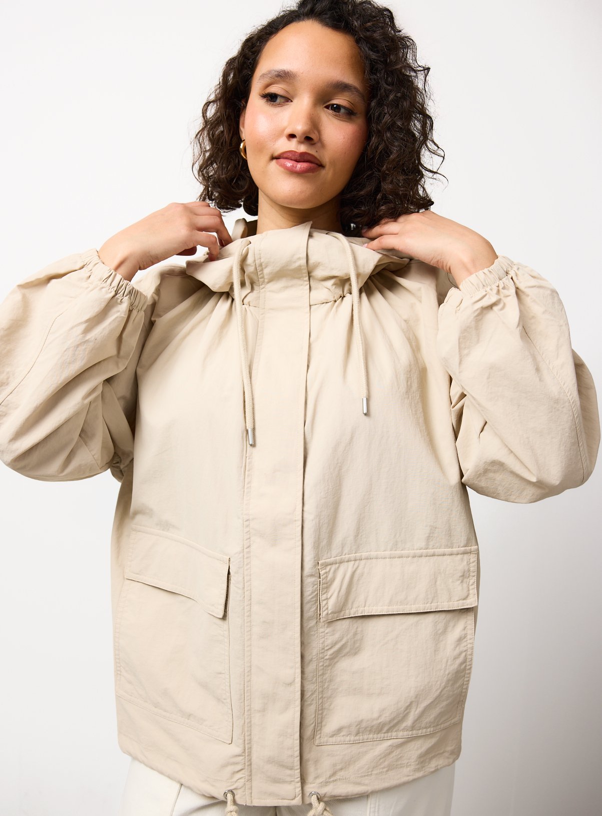 Short Windbreaker
