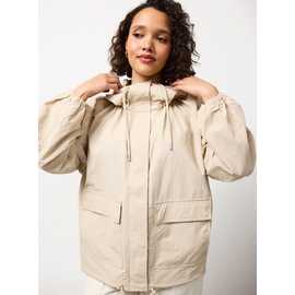 Short Windbreaker