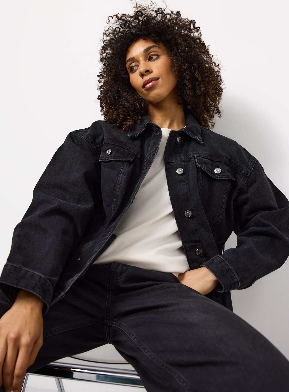 Black Oversized Trucker Jacket 24