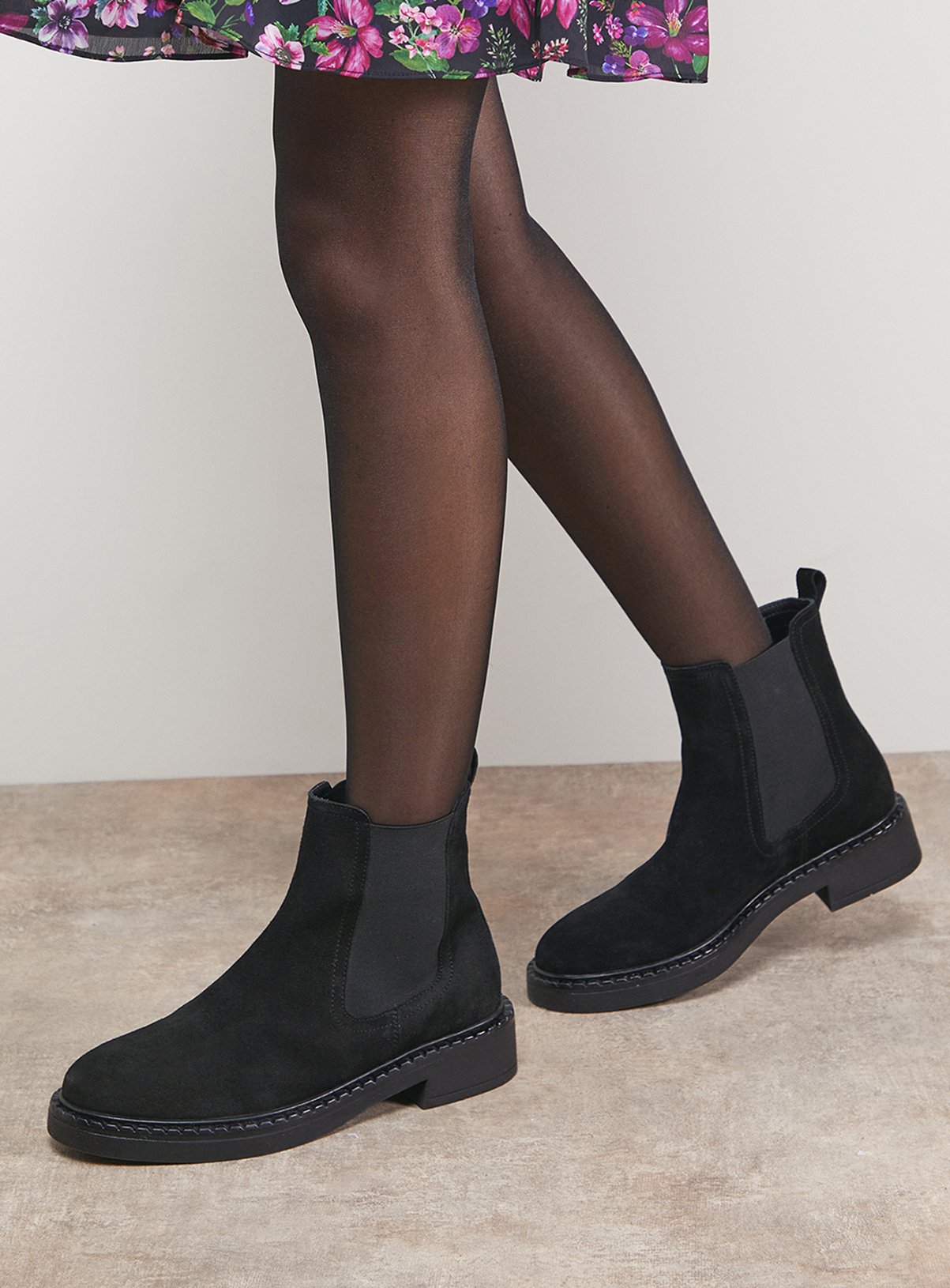 OASIS Betty Suede Chunky Chelsea Boots