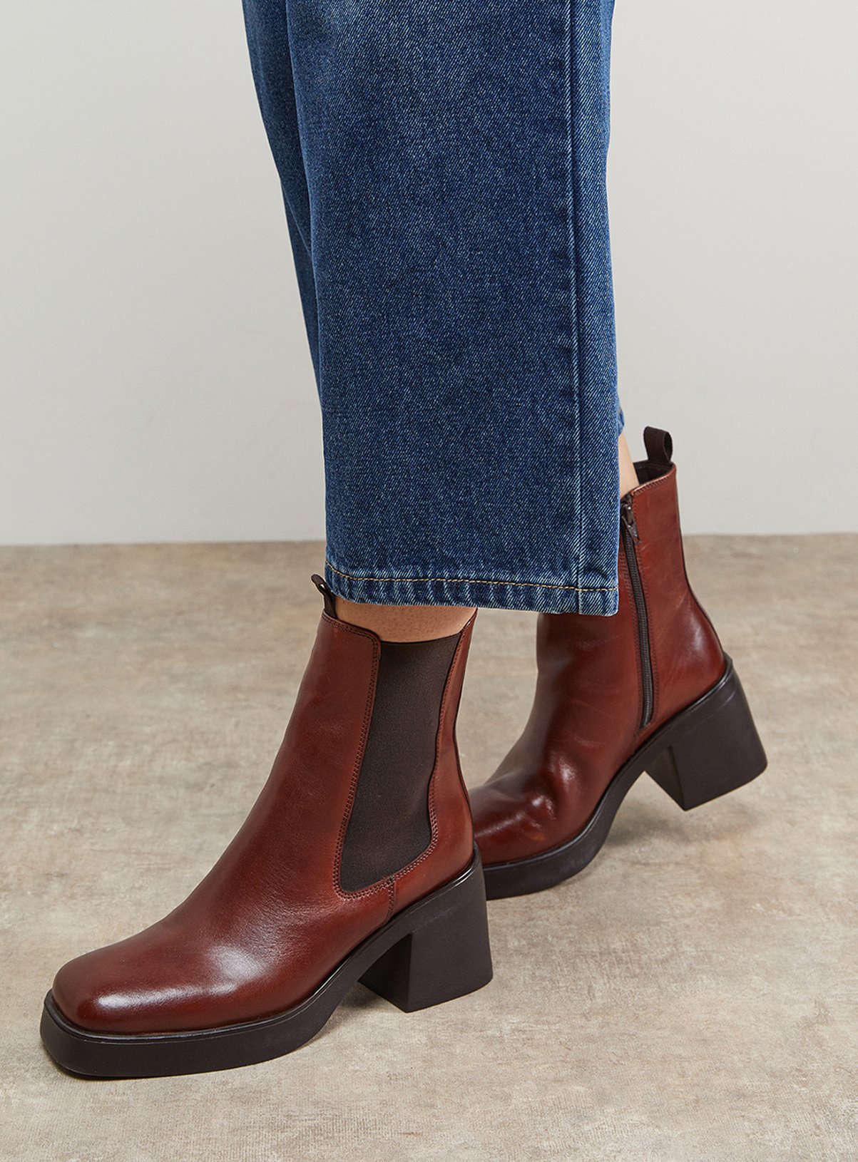 OASIS Barbara Leather Chunky High Heeled Chelsea Boots 