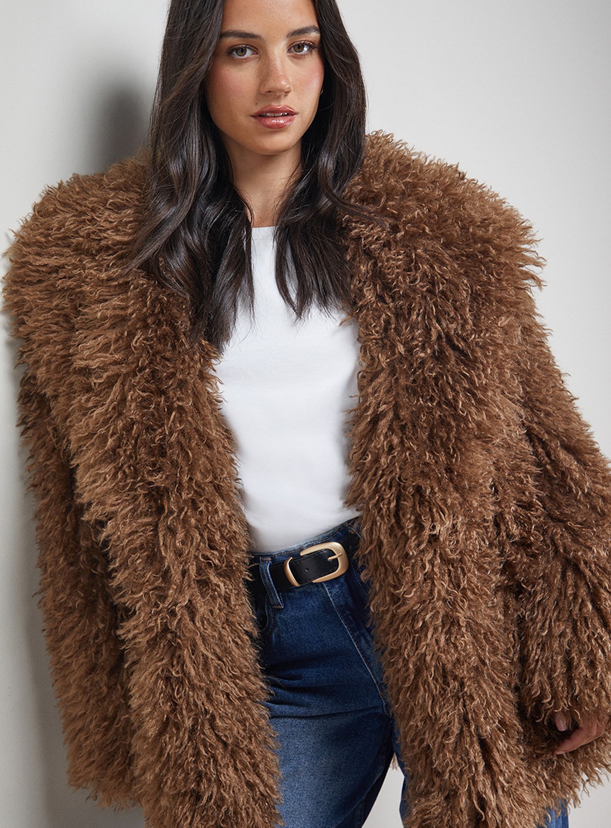 OASIS Mongolian Faux Fur Short Coat 