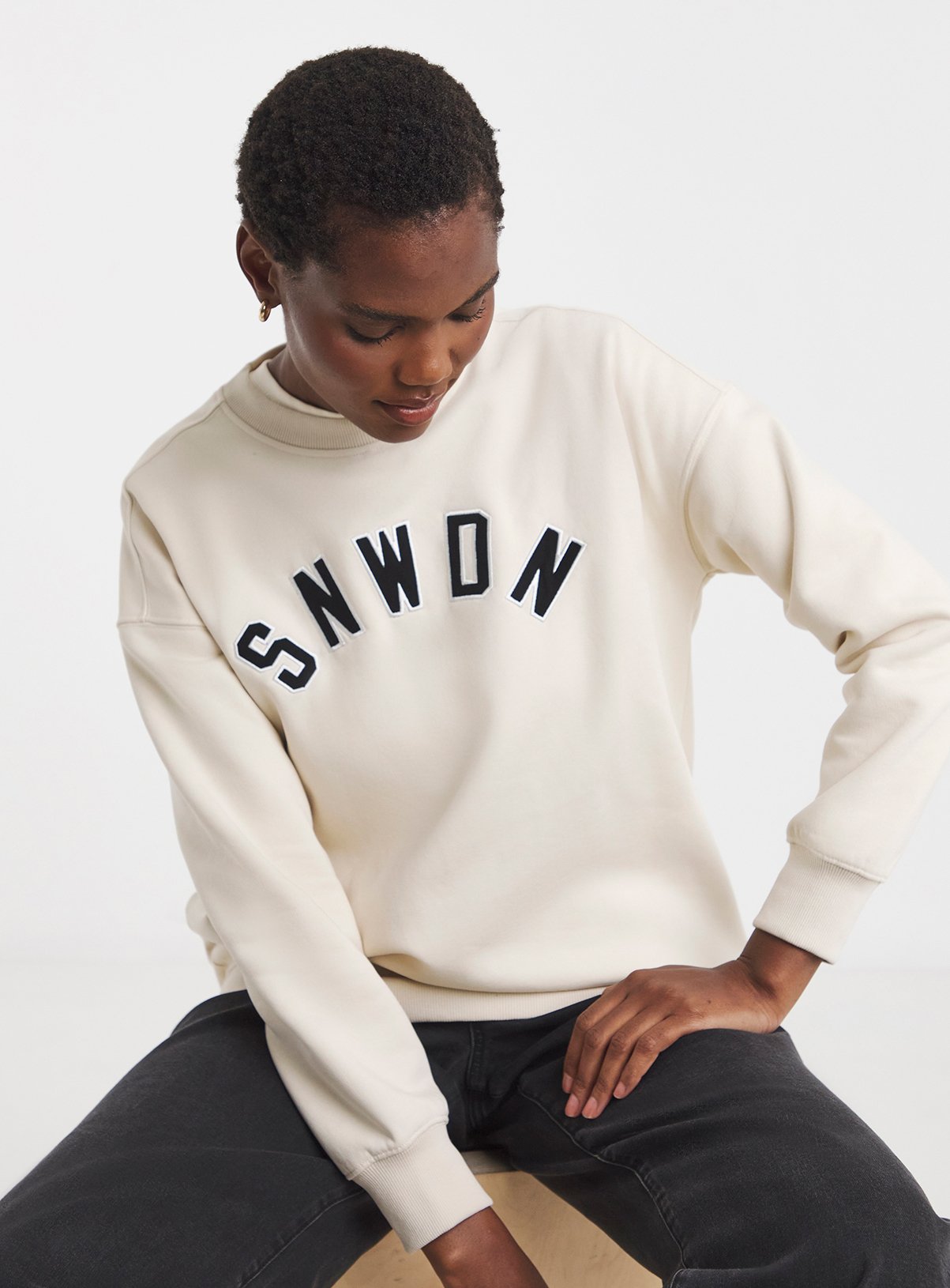 SNOWDONIA Crew Neck Sweatshirt