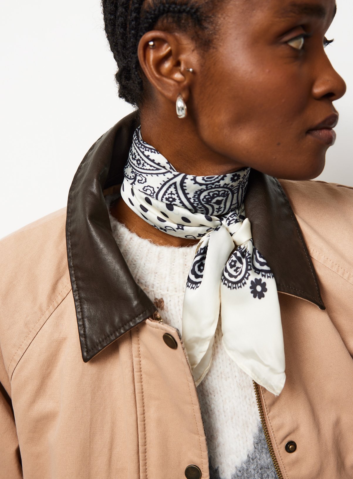 The Paisley Satin Scarf One Size