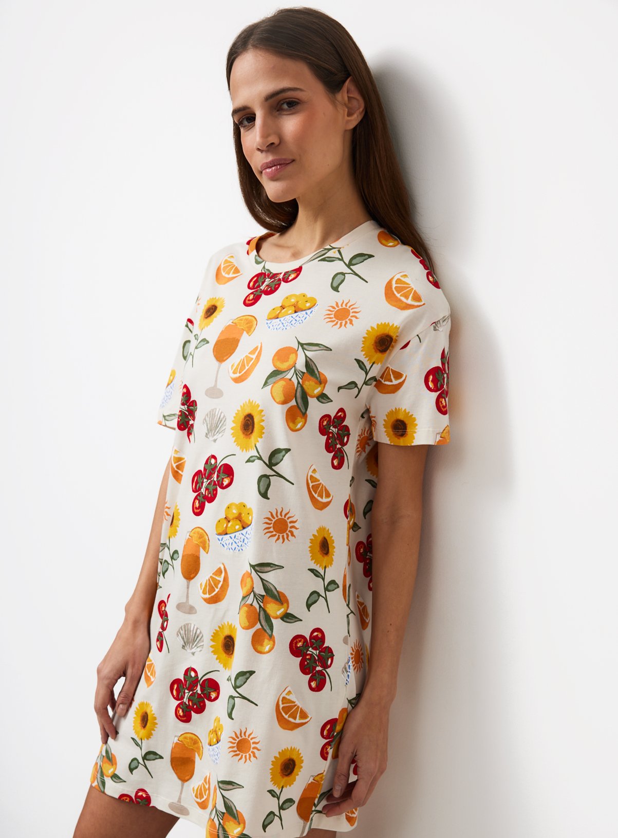 Cream Summer Dinner Print Sleep Tee