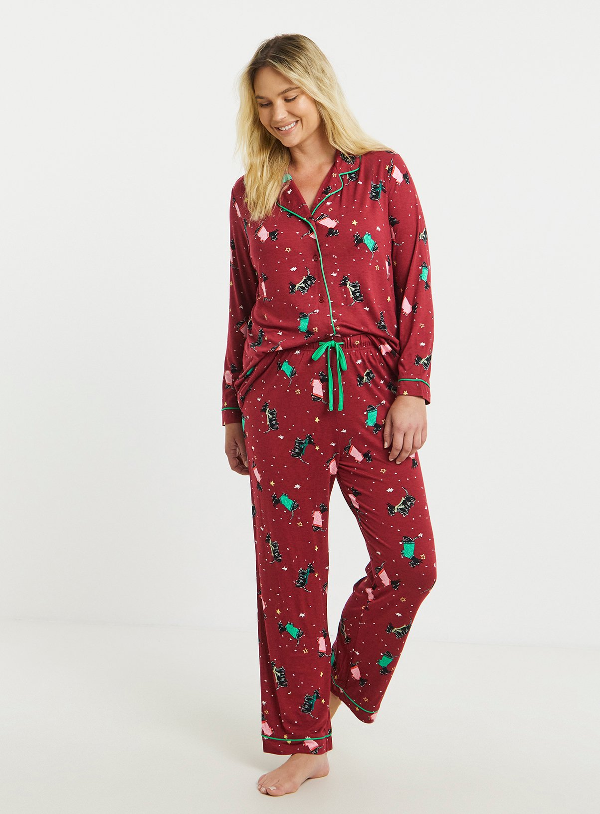 SIMPLY BE Pretty Secrets Scotty Dog Button Through  Pyjama Set 