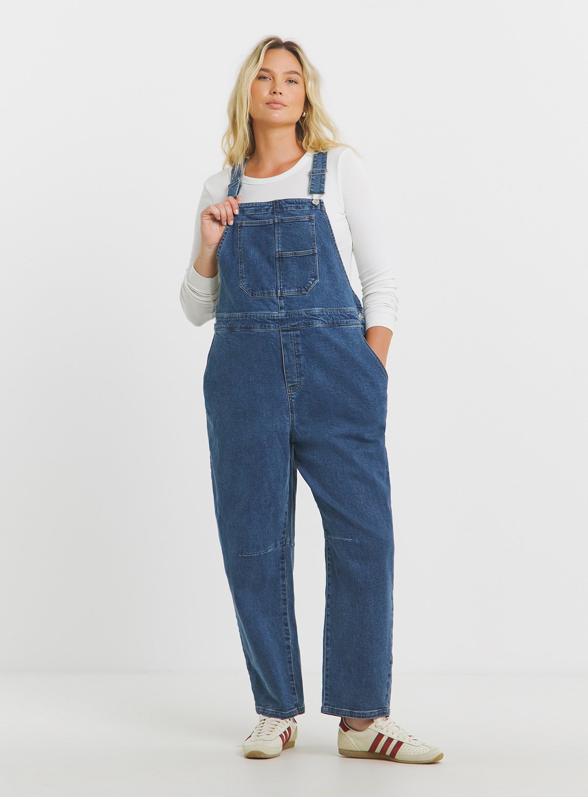 SIMPLY BE Mid Wash Barrel Leg Dungaree 