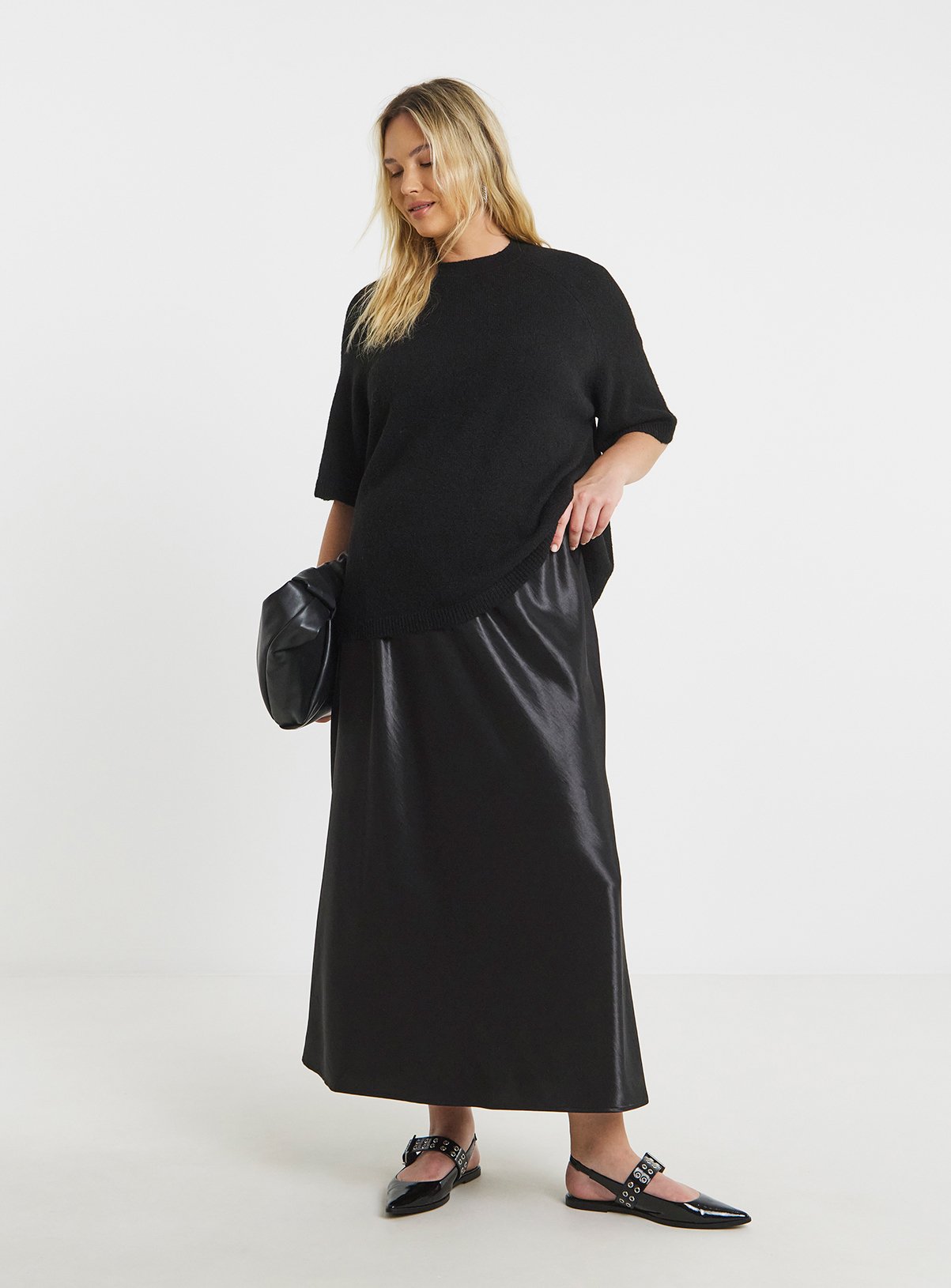 SIMPLY BE Satin Maxi Skirt Black 24