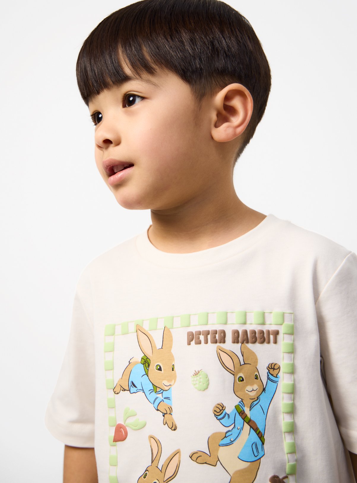 Mini Me Peter Rabbit Print Pyjamas 5-6 years