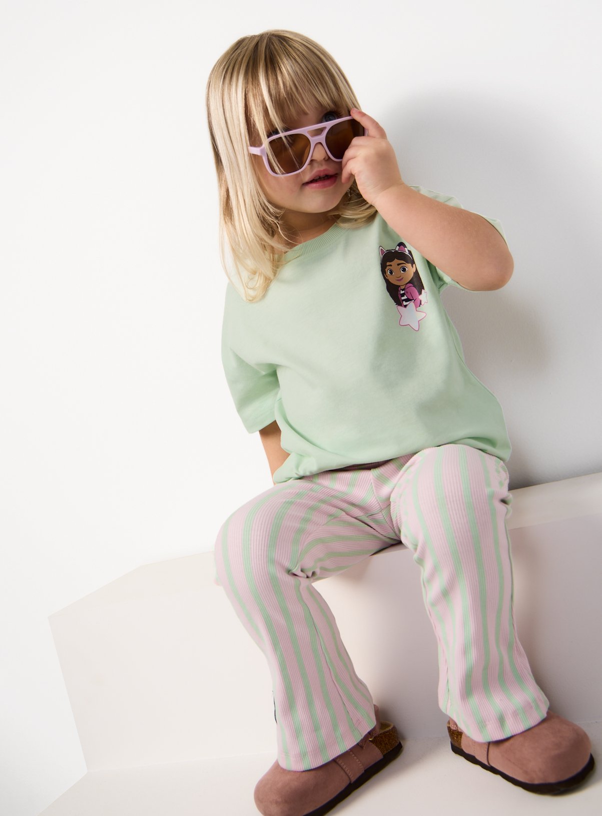 Gabby's Dollhouse T-Shirt & Trousers Set