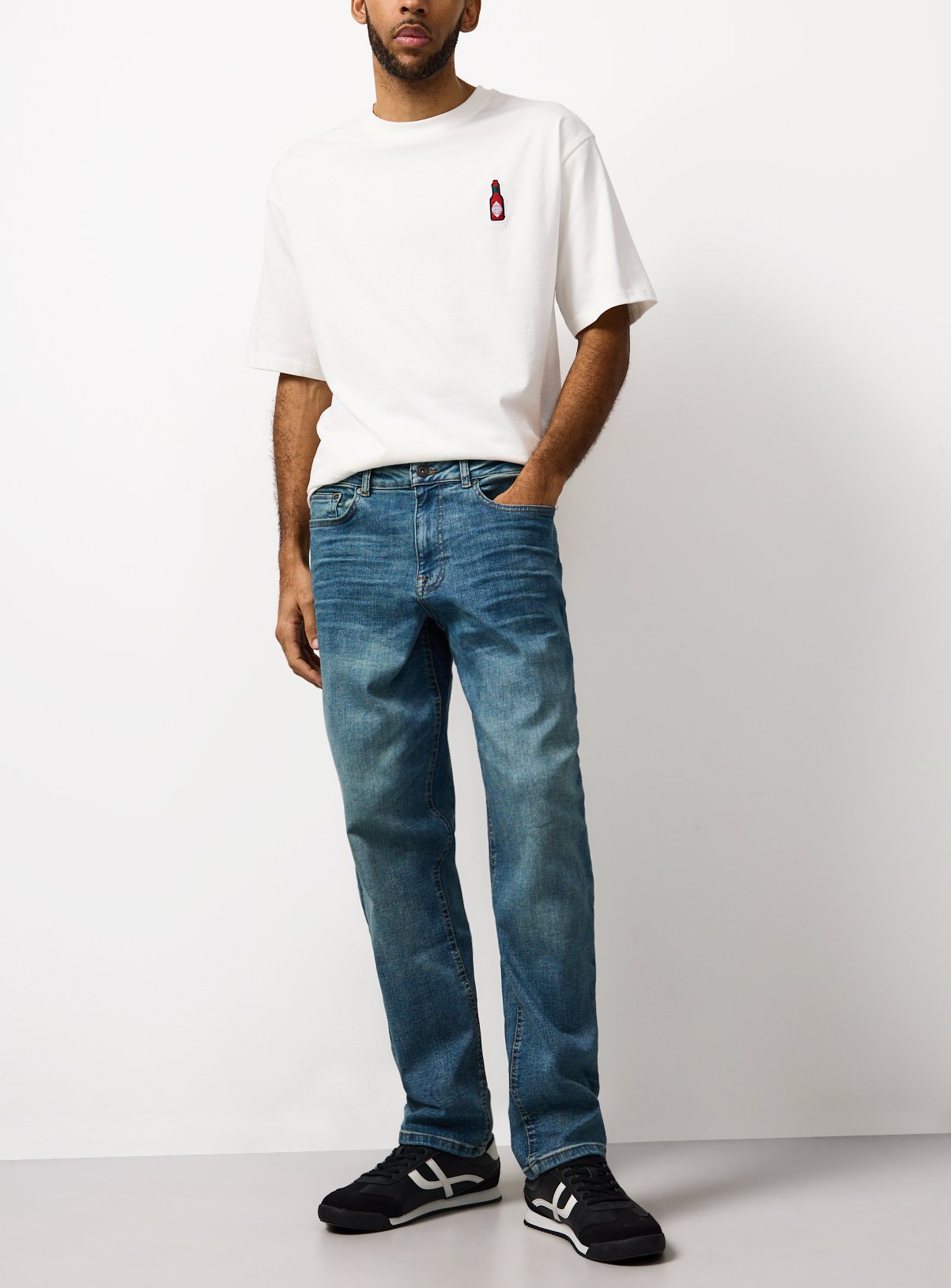 Blue Vintage Wash Straight Fit Jeans 