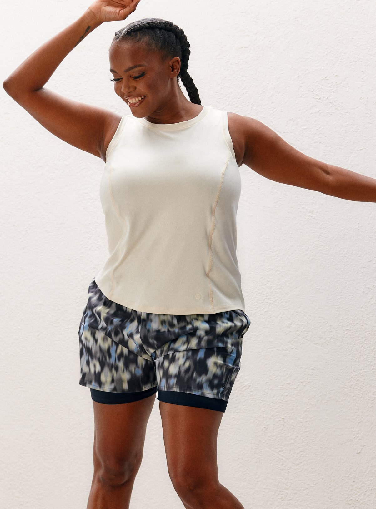 REAKTIV Blurred Print Training 2 in 1 Shorts  S