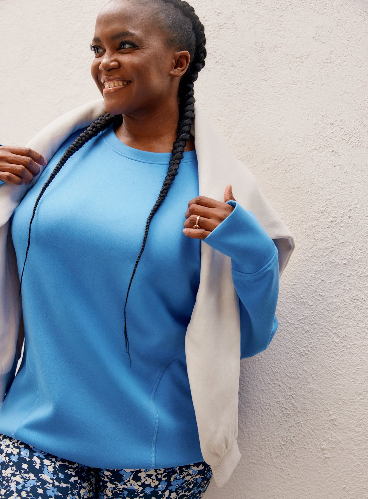 REAKTIV Blue Luxe Scuba Sweatshirt XL