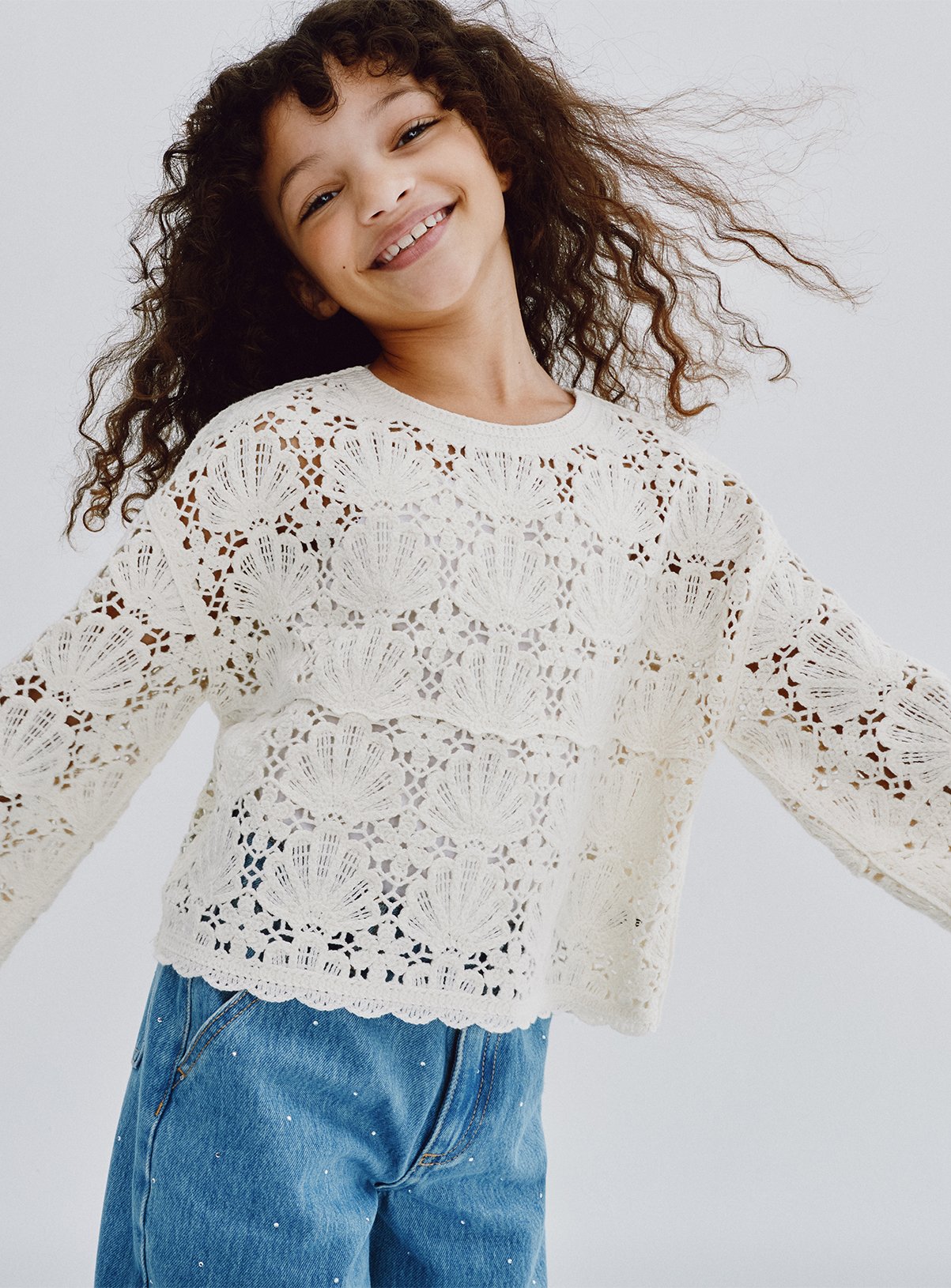 Cream Shell Detail Crochet Jumper 13-14 years
