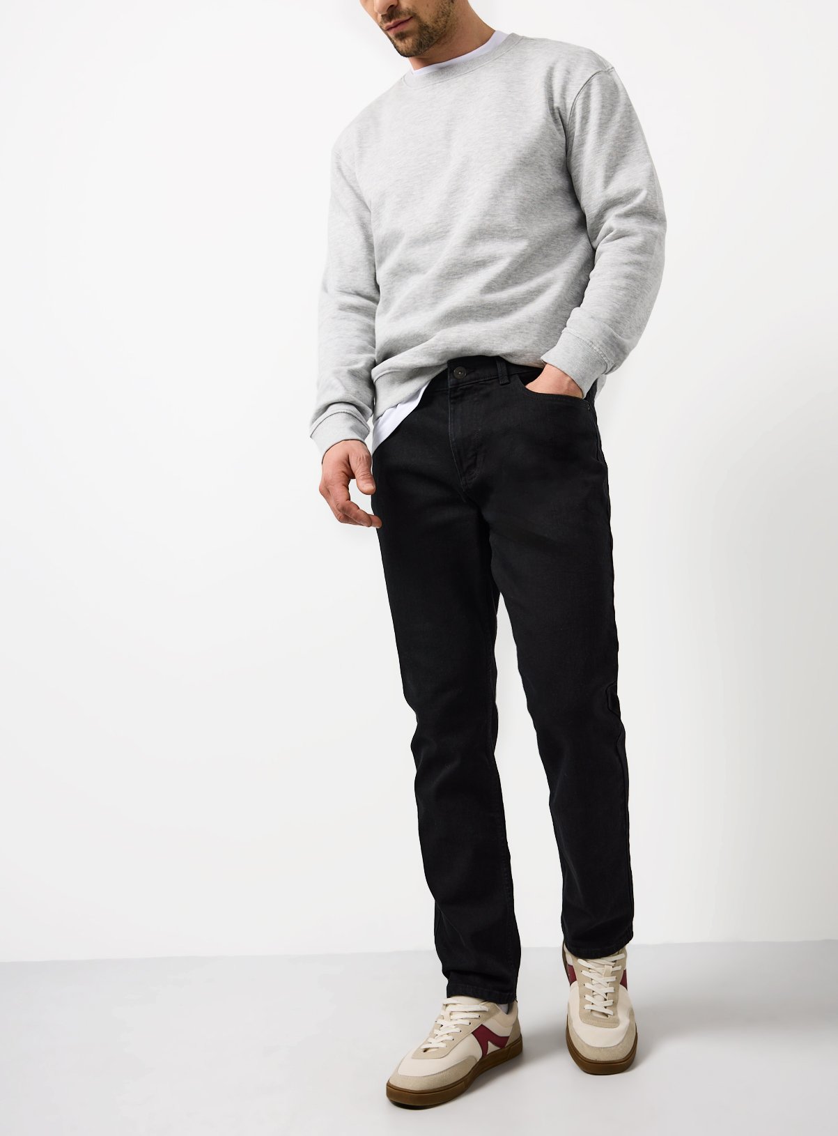 Black Slim Fit Jeans 