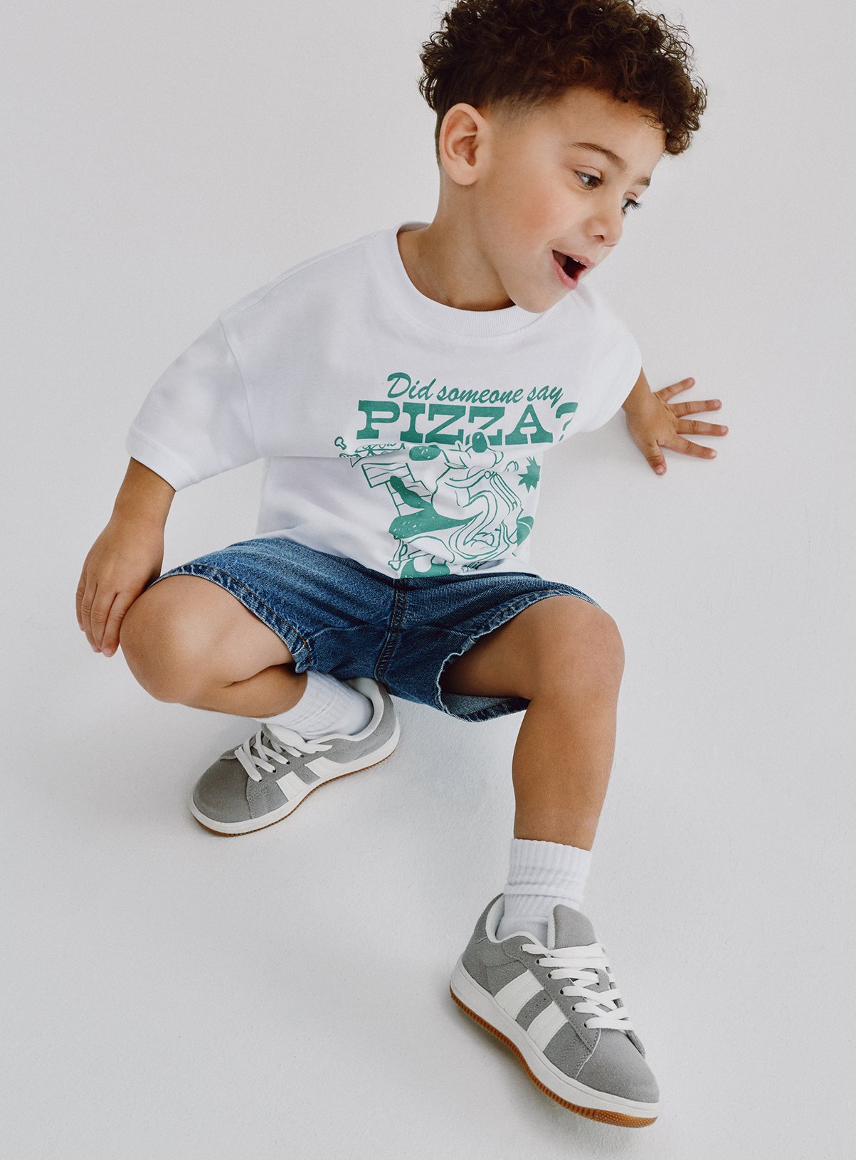 White Pizza Print T-Shirt