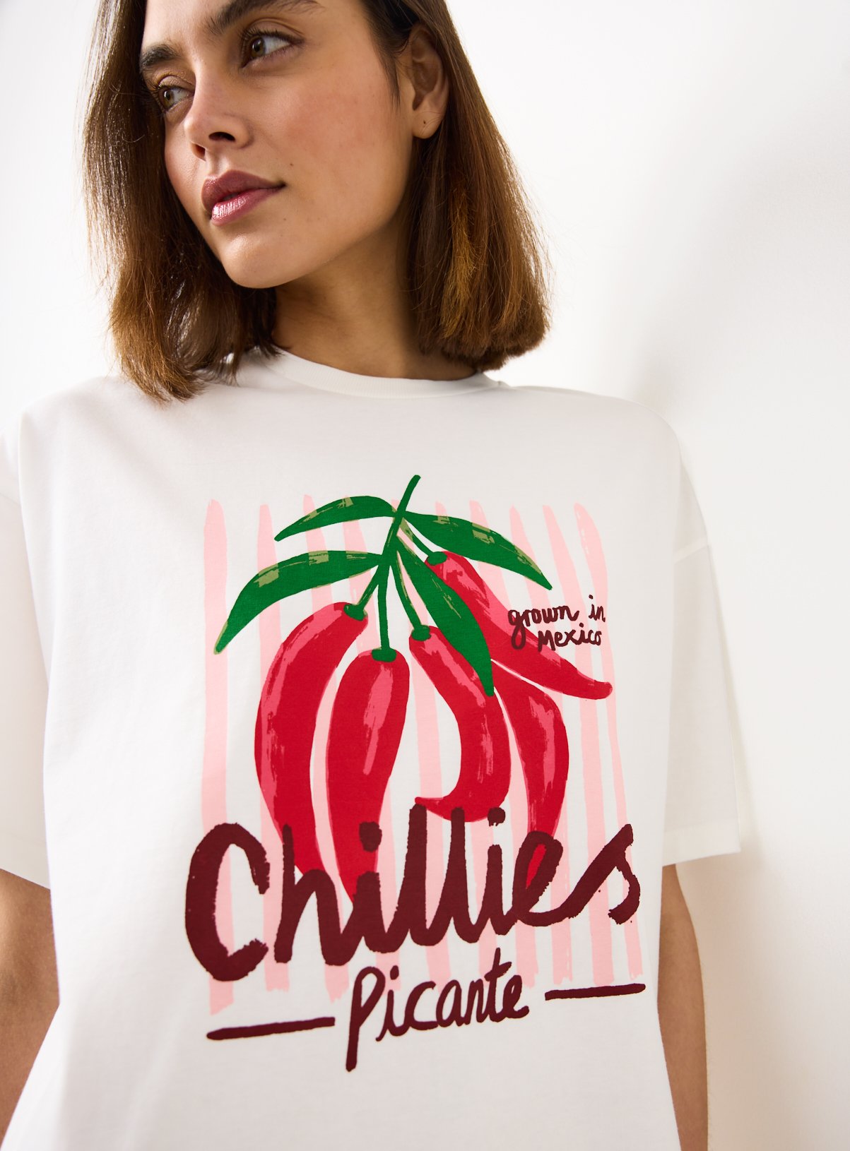 Cream Chilli Picante Graphic Oversized Sleep Tee 
