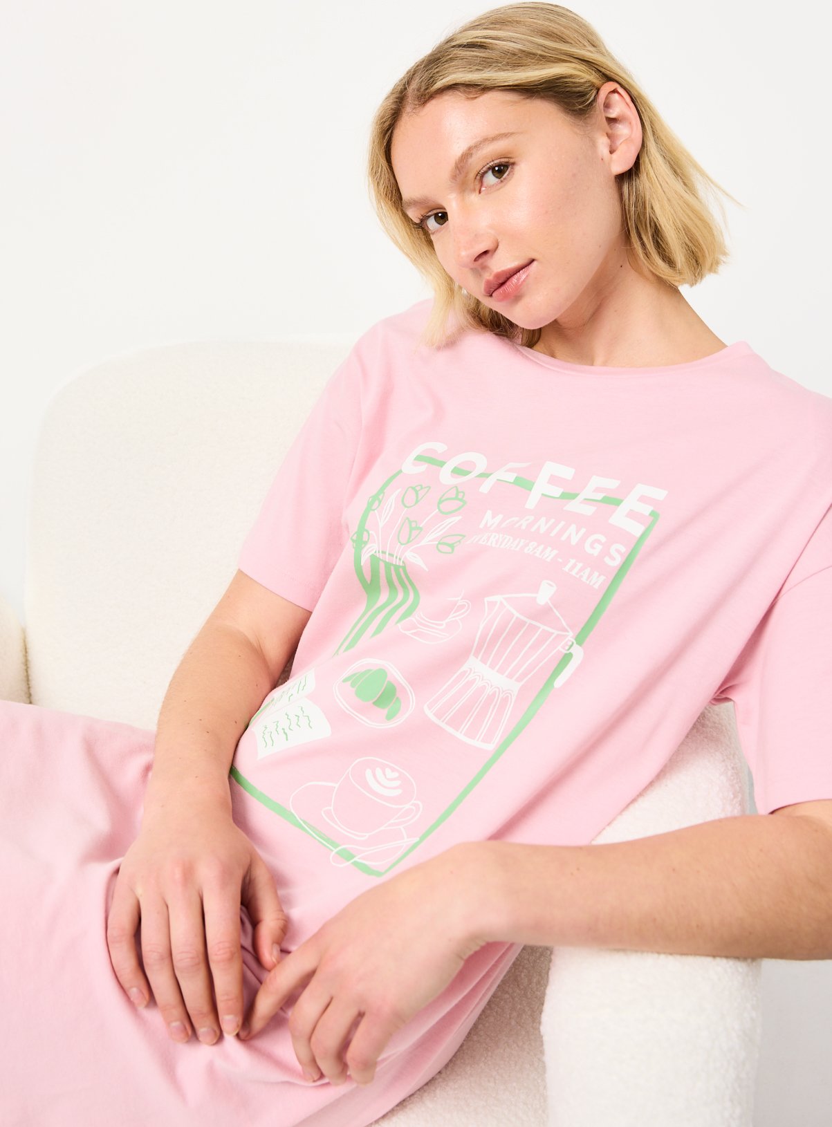 Pink Coffee Mornings Graphic Sleep Tee M