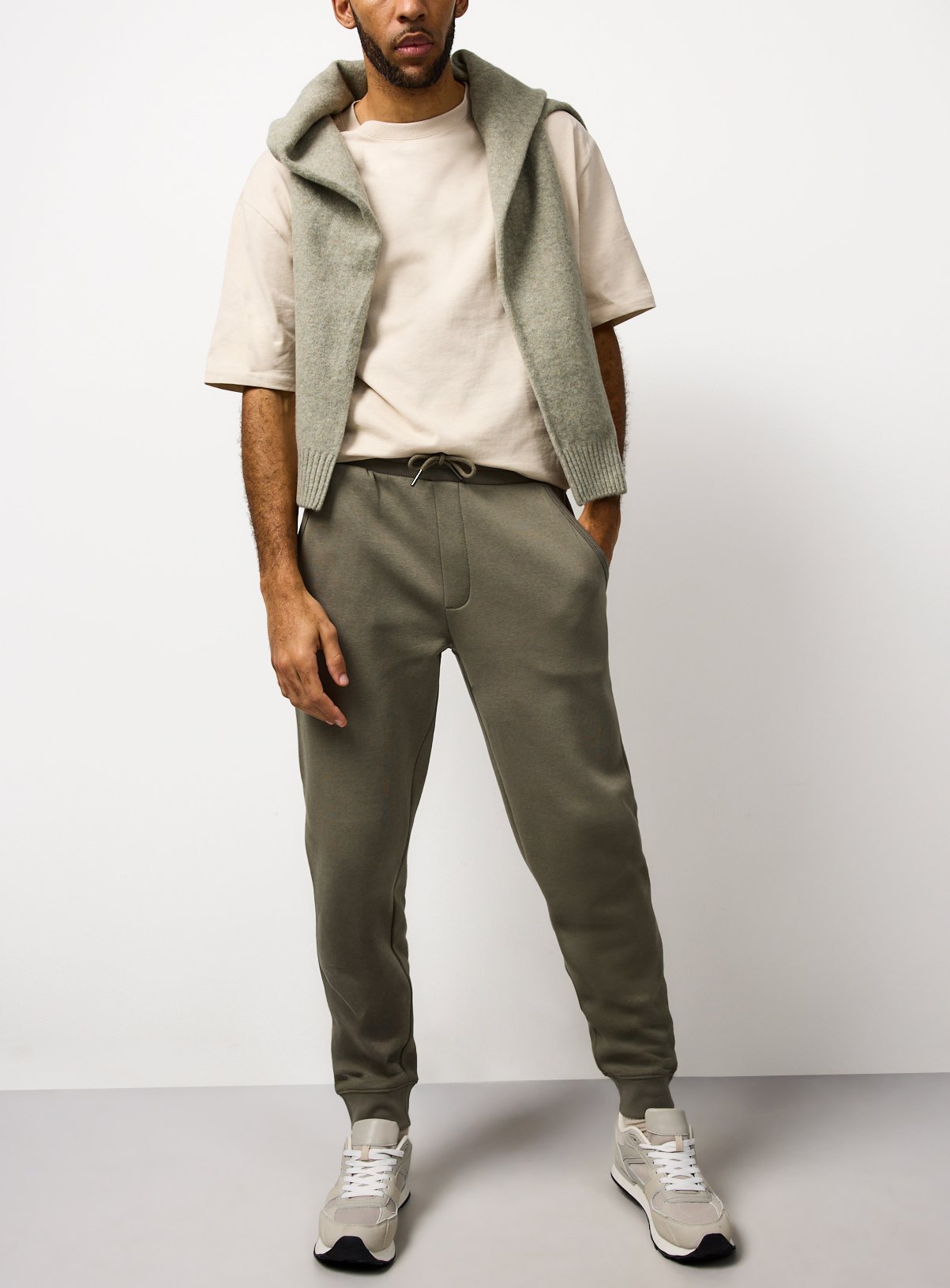 Ultimate Cuffed Joggers 