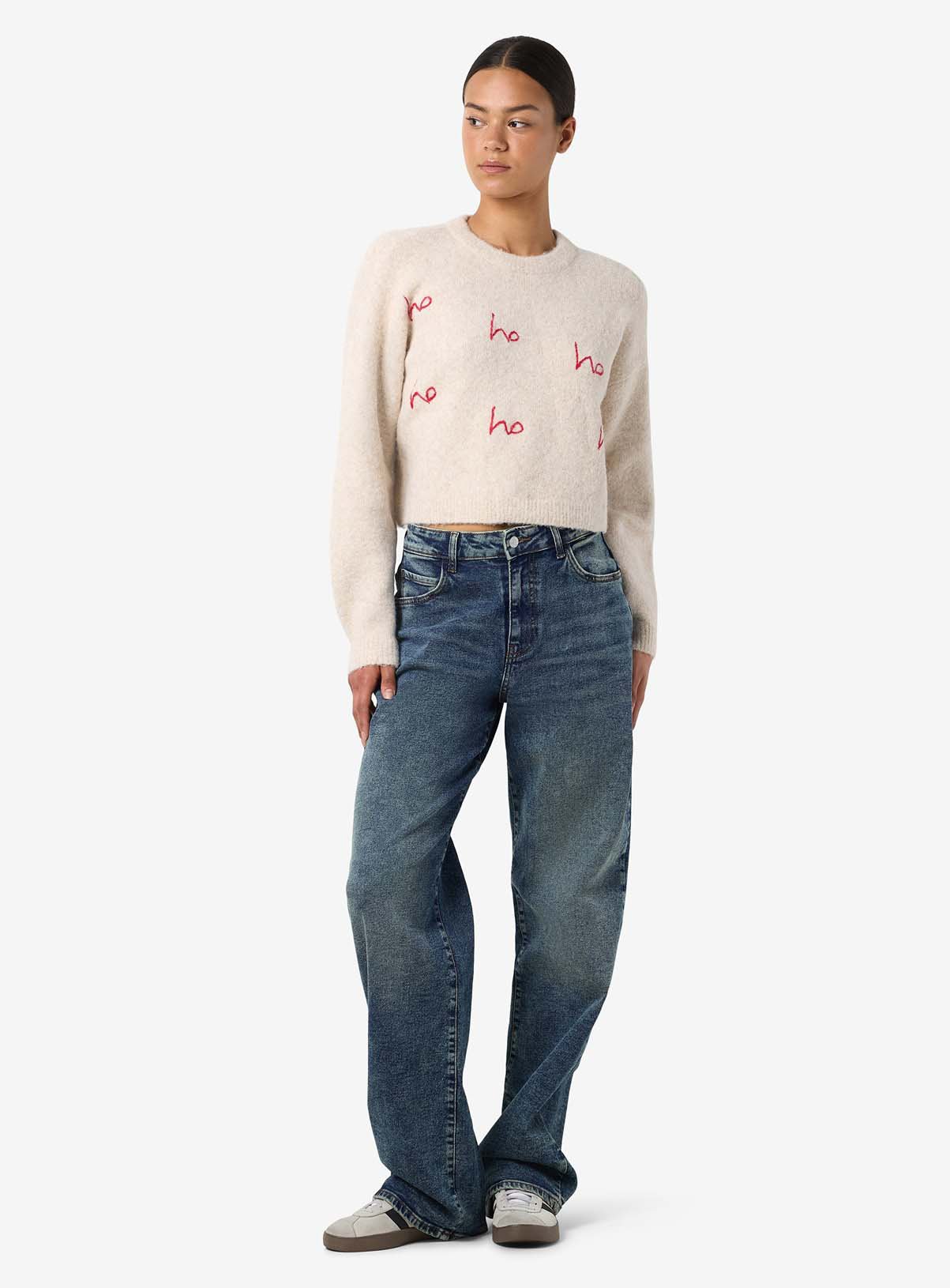 NOISY MAY Long Sleeved Beige Christmas Jumper 