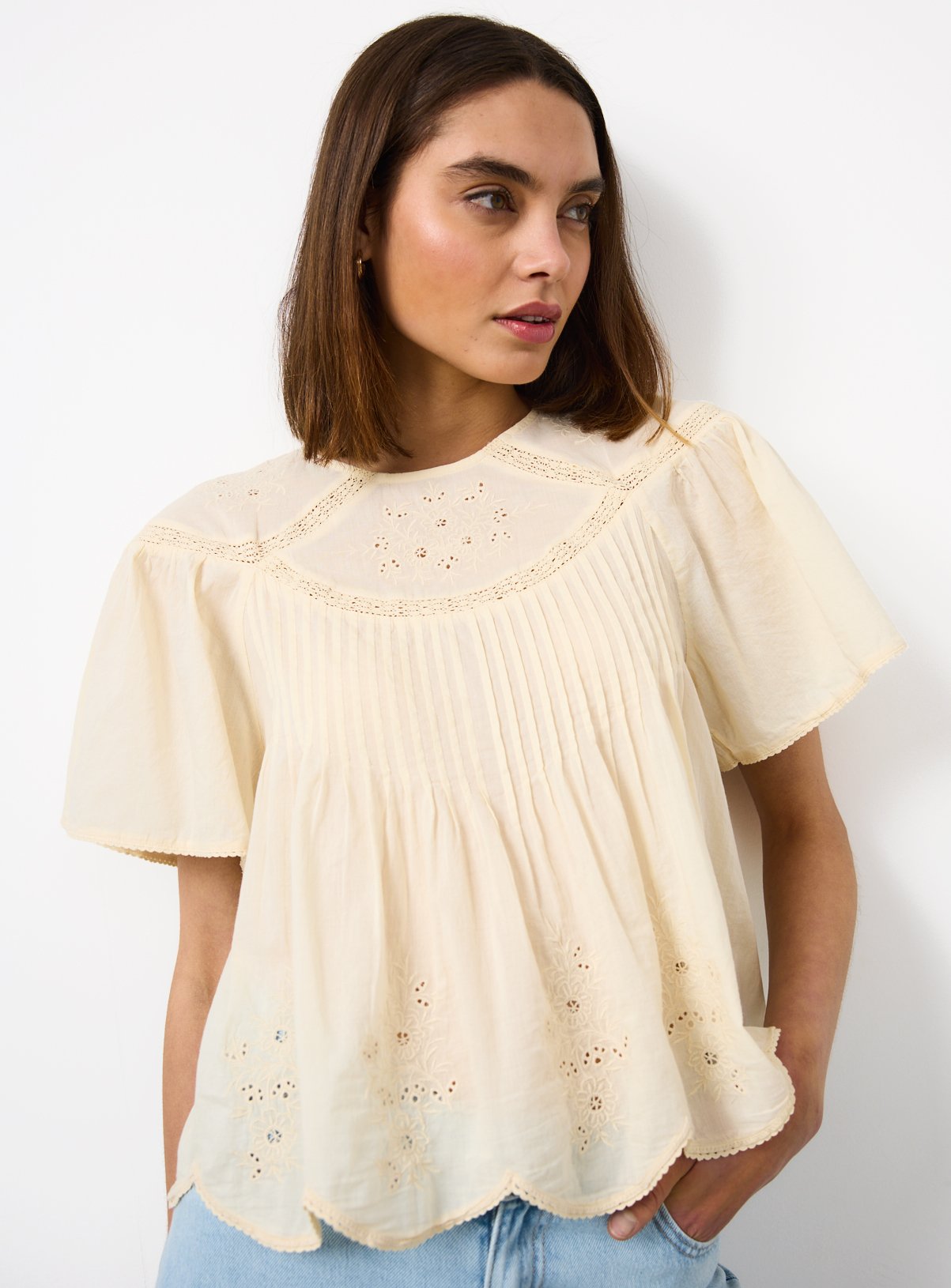 Mesh Pintuck Short Sleeve Blouse 