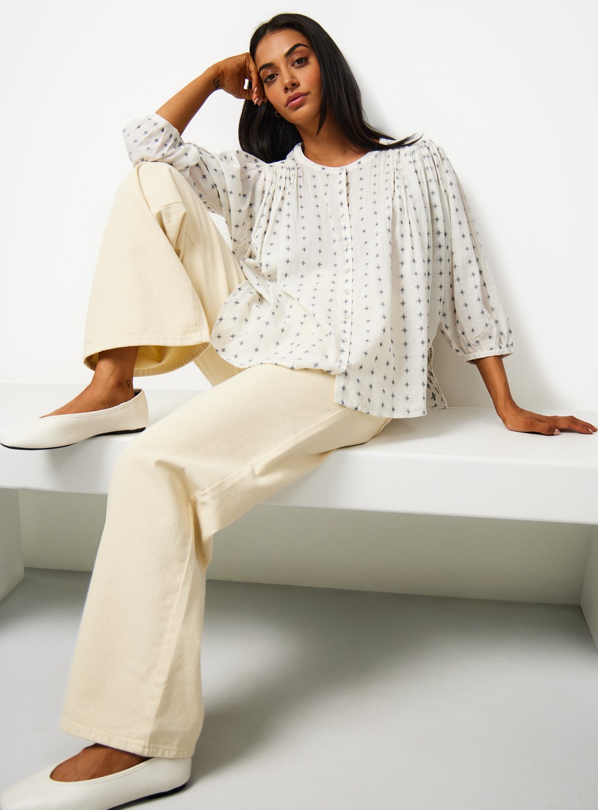 White Jacquard 3/4 Sleeve Blouse