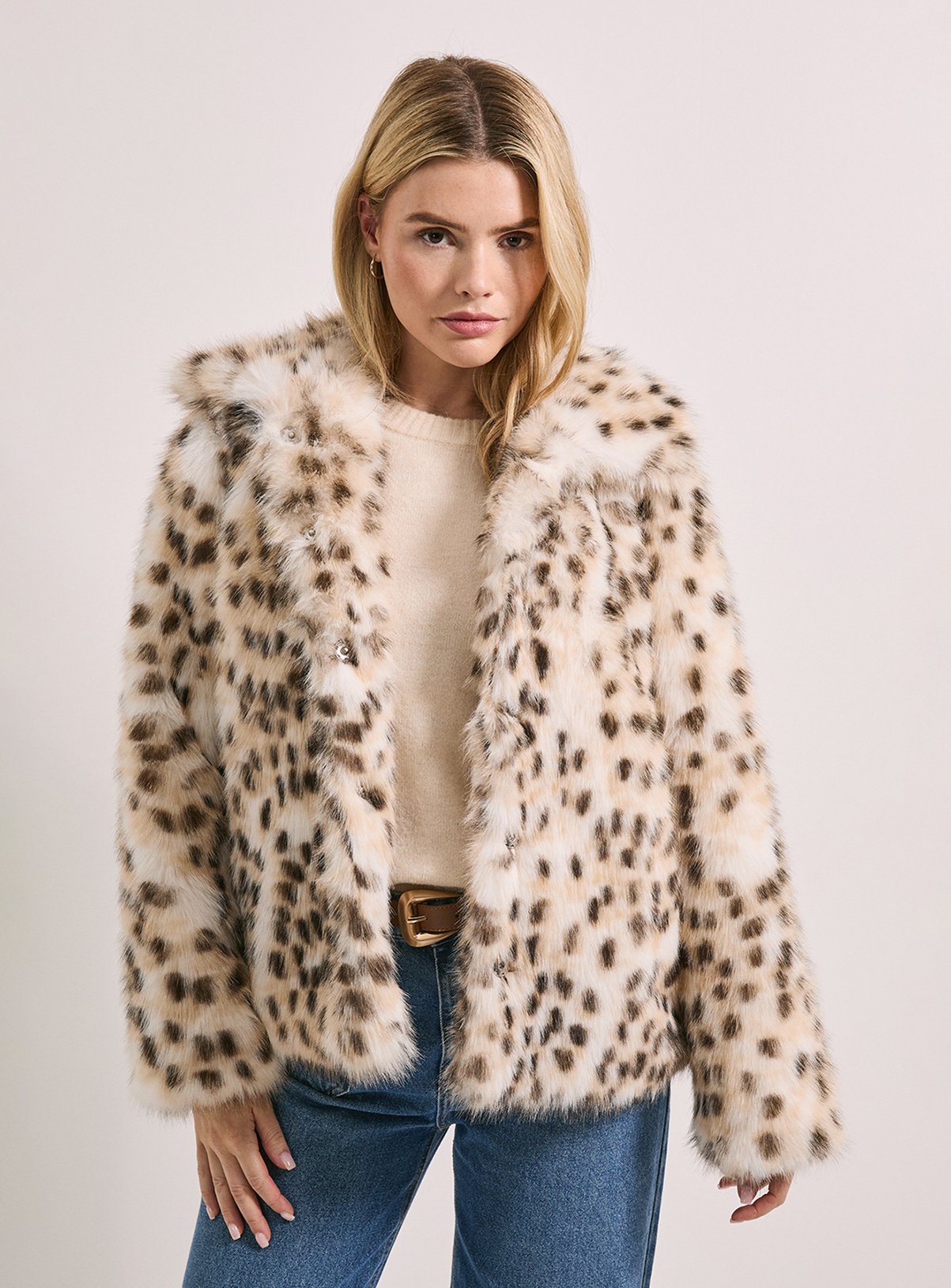 DOROTHY PERKINS Deer Animal Print Fur Coat Ivory