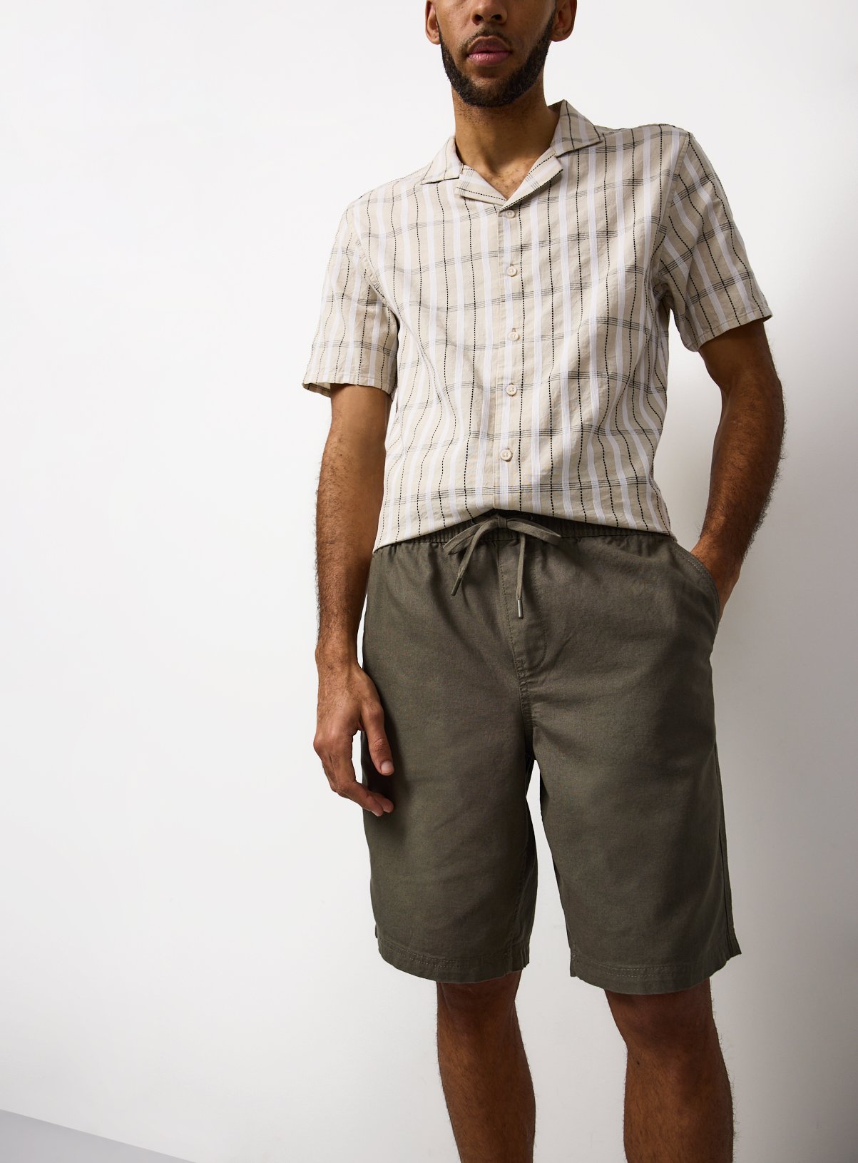 Cream Pull On Cotton Shorts 
