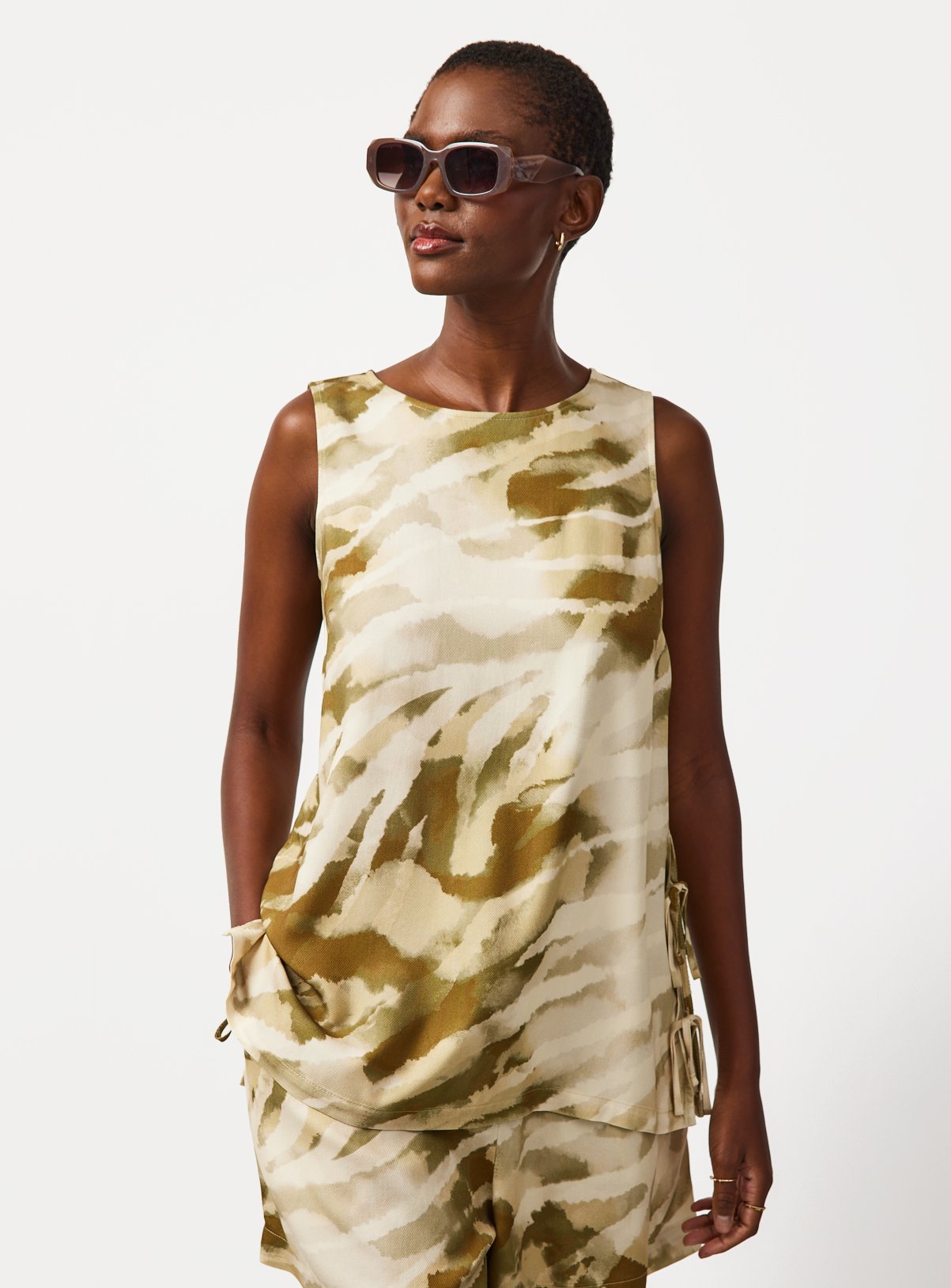 Neutral Print Sleeveless Co-ord Top 12