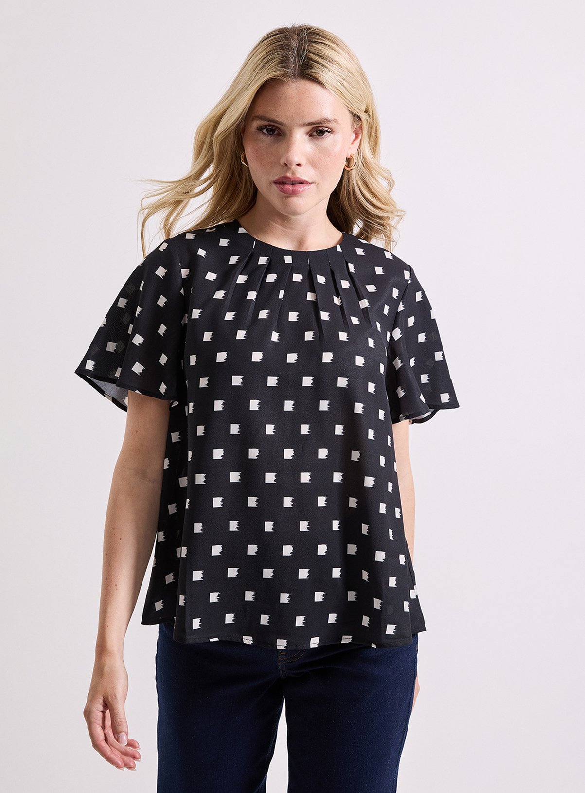 DOROTHY PERKINS Printed Gathered Neckline Angel Sleeve Blouse Mono 