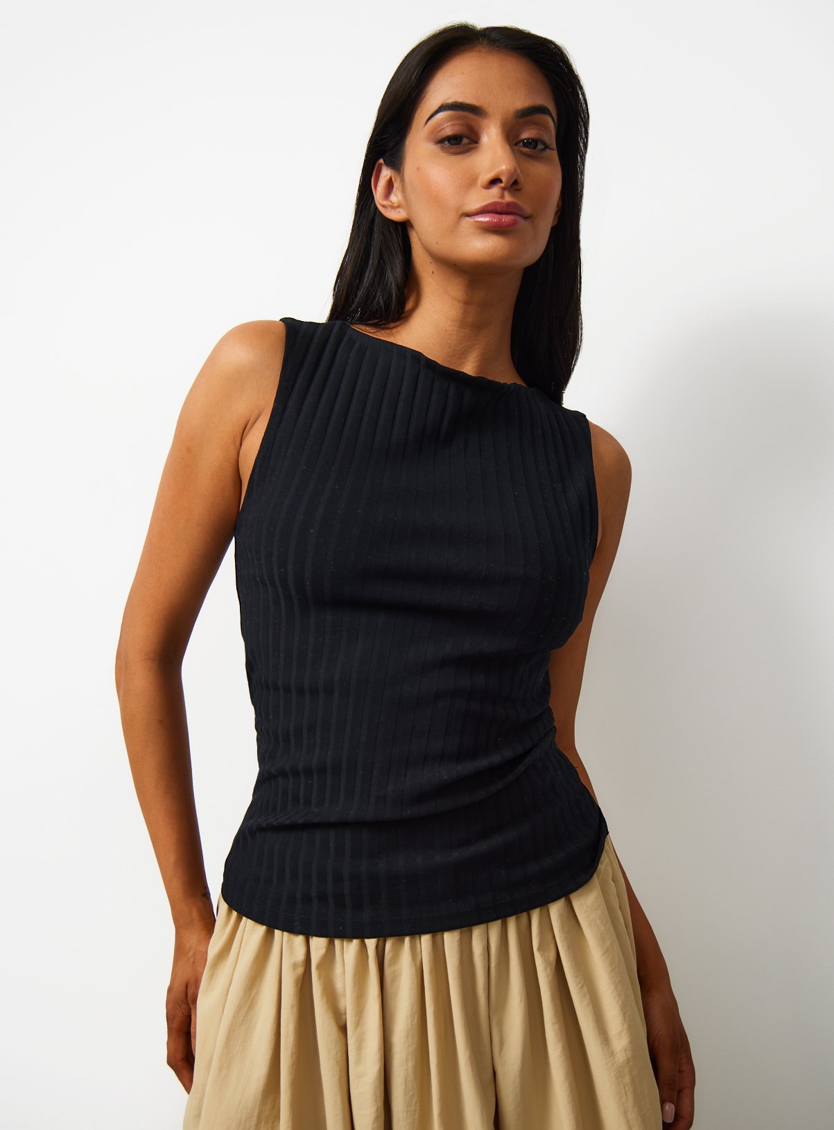 Ribbed Boat Neck Tank Top 