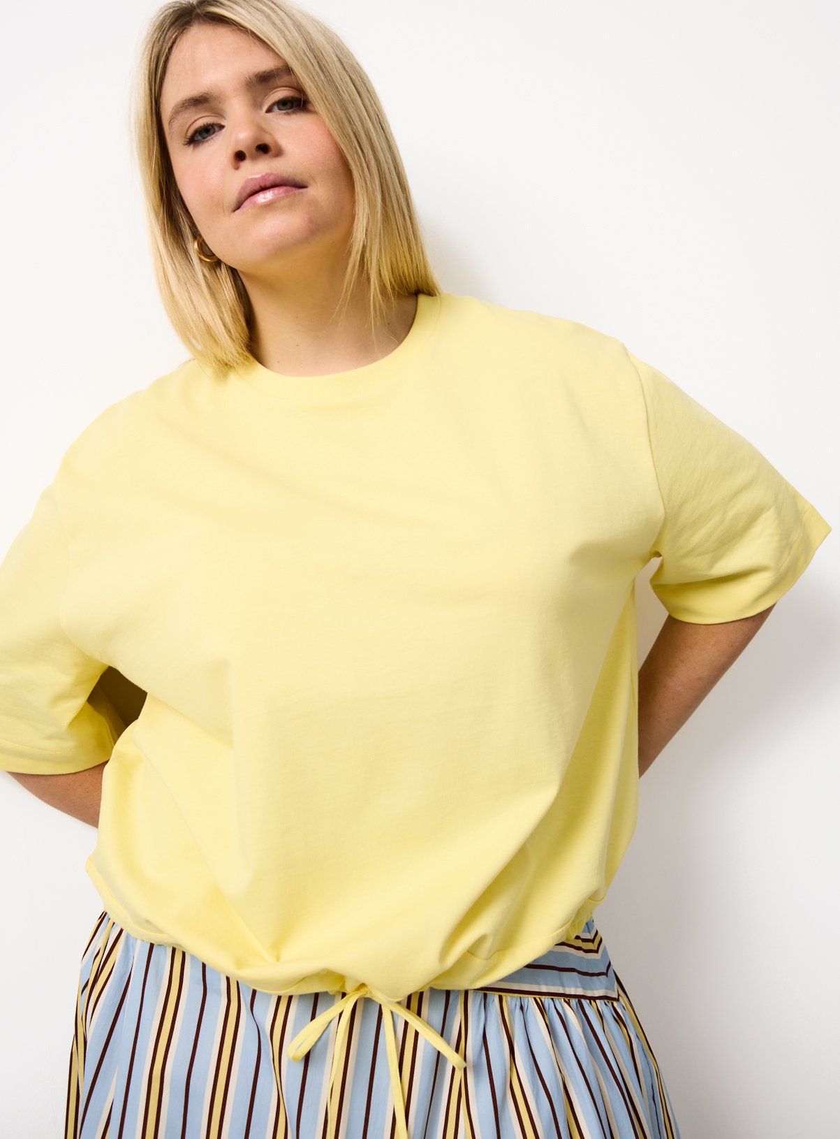 Yellow Bubble Hem Jersey T-Shirt S