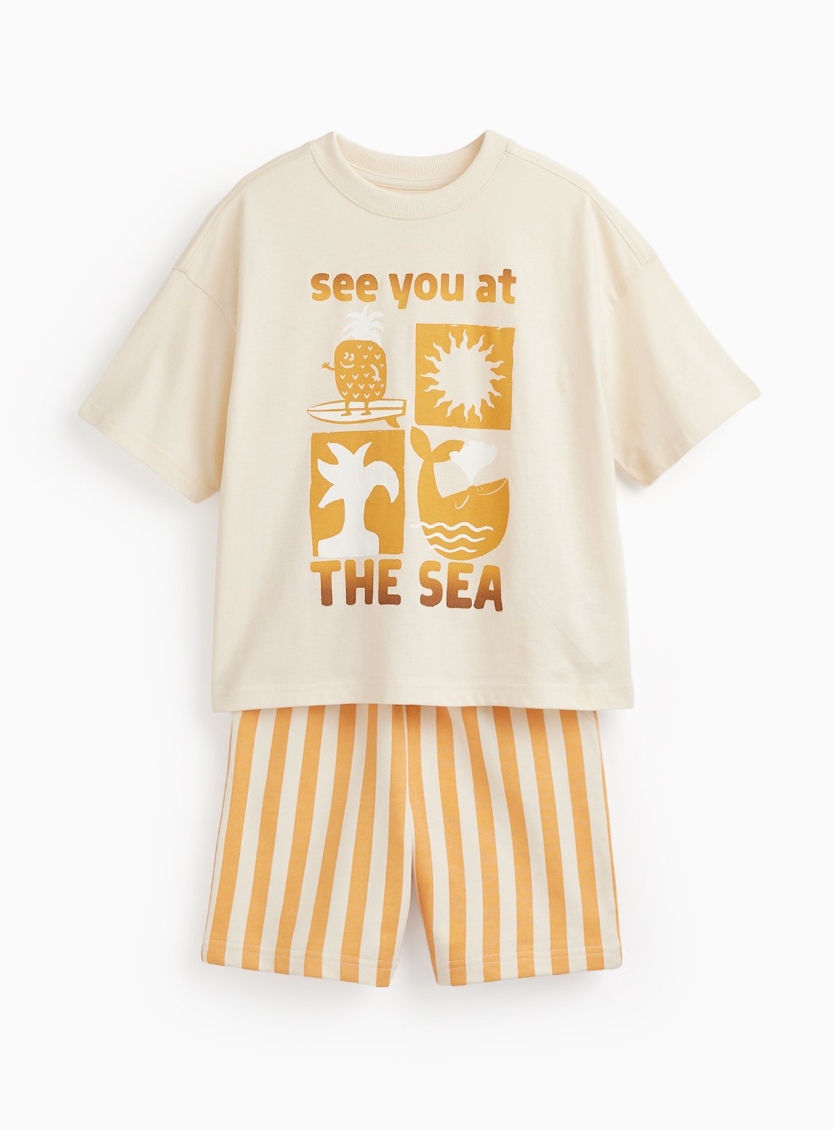 Cream The Sea Graphic T-Shirt & Shorts Set 