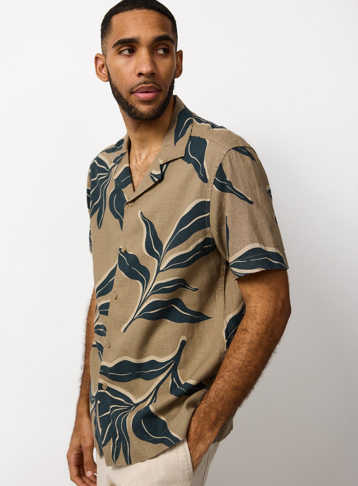 Linen Blend Leaf Print Shirt 