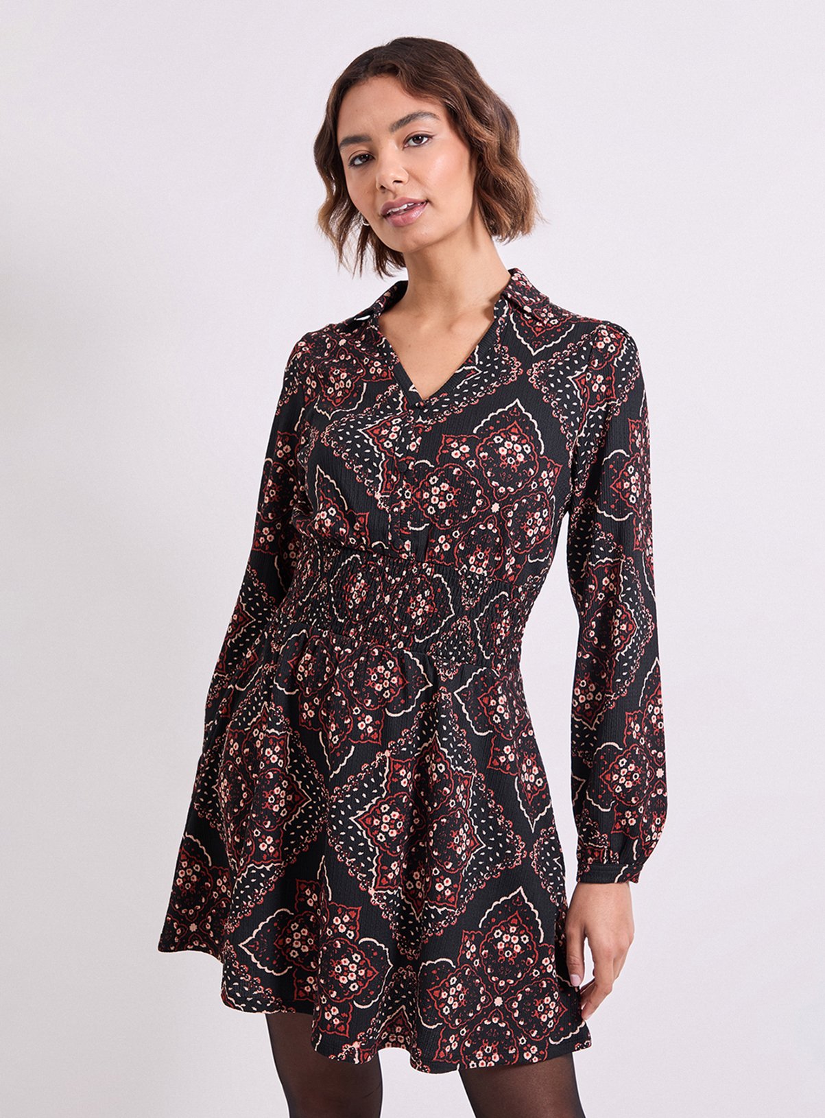 DOROTHY PERKINS Geo Shirred Waist Collar Detail Jersey Mini Dress 