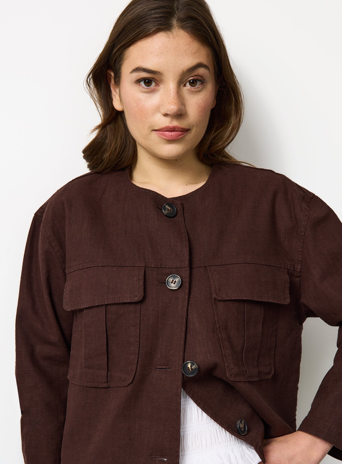 Cropped Linen Shacket 