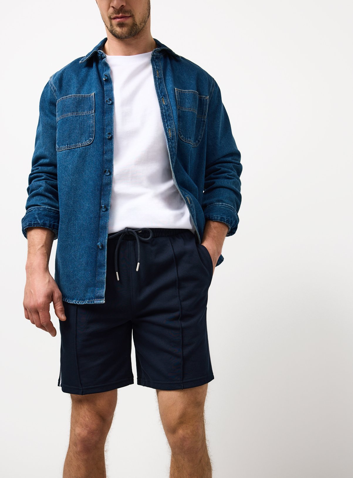 Navy Piping Detail Pintuck Jersey Shorts L