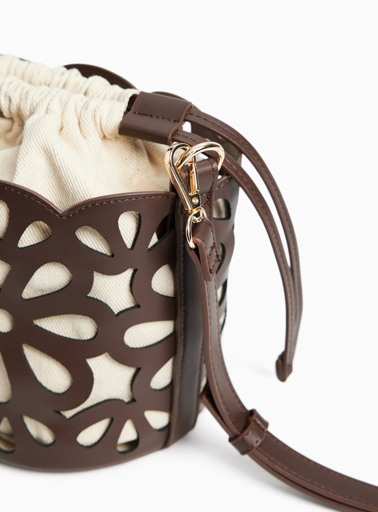 Chocolate Cutwork Bucket Shoulder Bag One Size