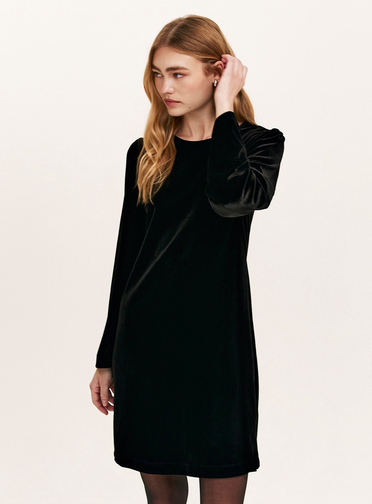FINERY Hattie Velvet Mini Dress Black 22