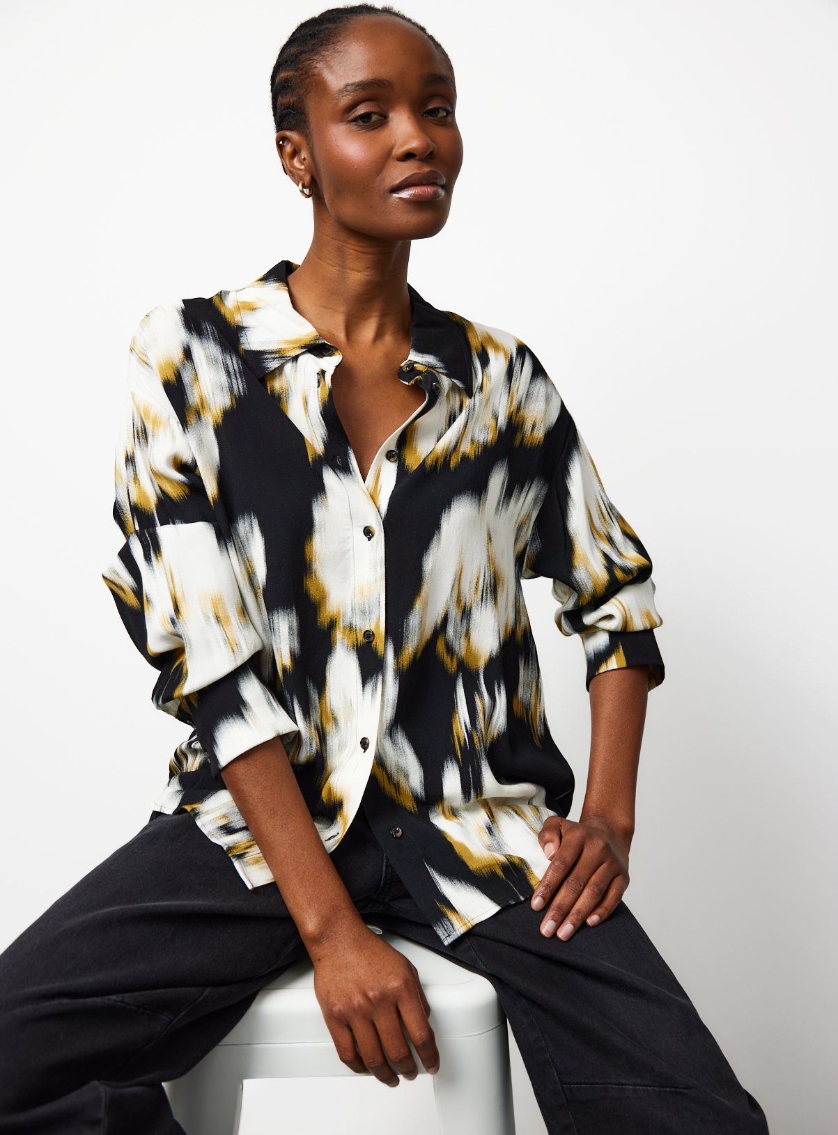 Blurred Floral Long Sleeve Shirt 