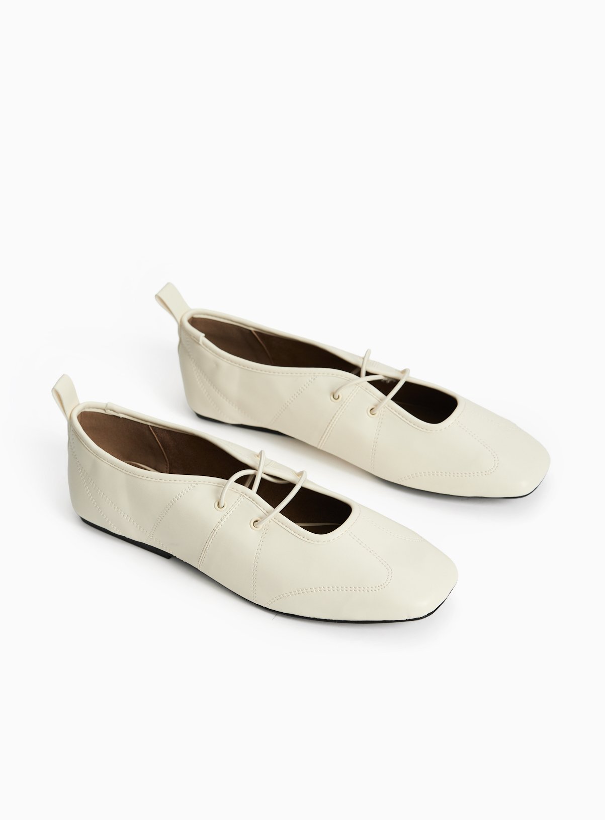 Sporty Style Laced Ballerina Shoes 