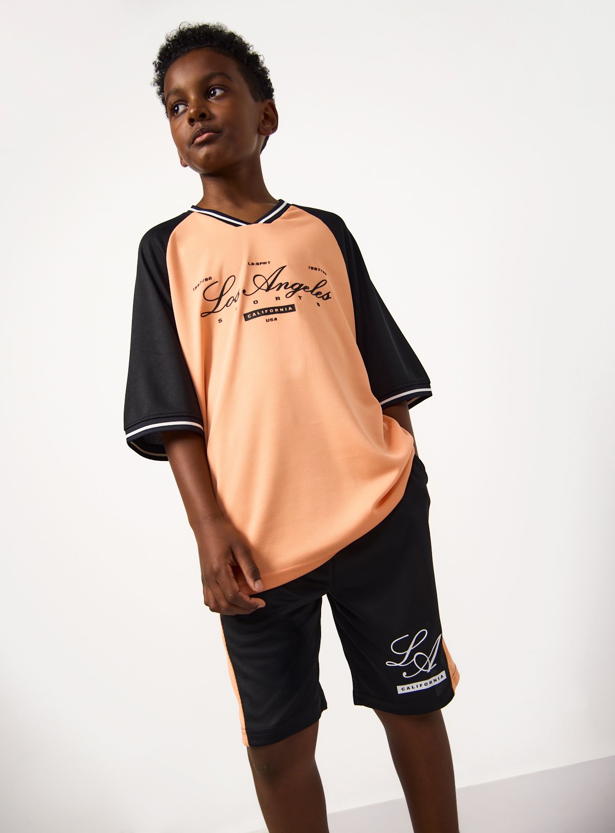 Pink Los Angeles Print Football Style T-Shirt & Shorts Set 9 years