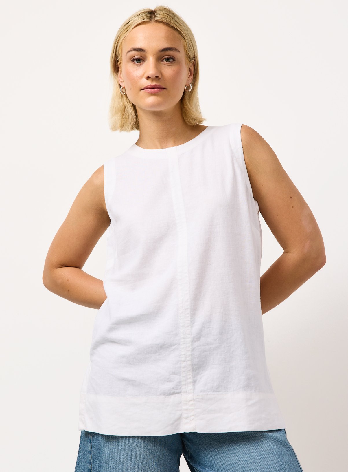 Linen Blend Longline Sleeveless Shell Top 