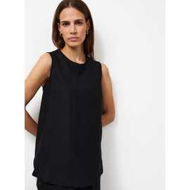 Sleeveless Shell Top