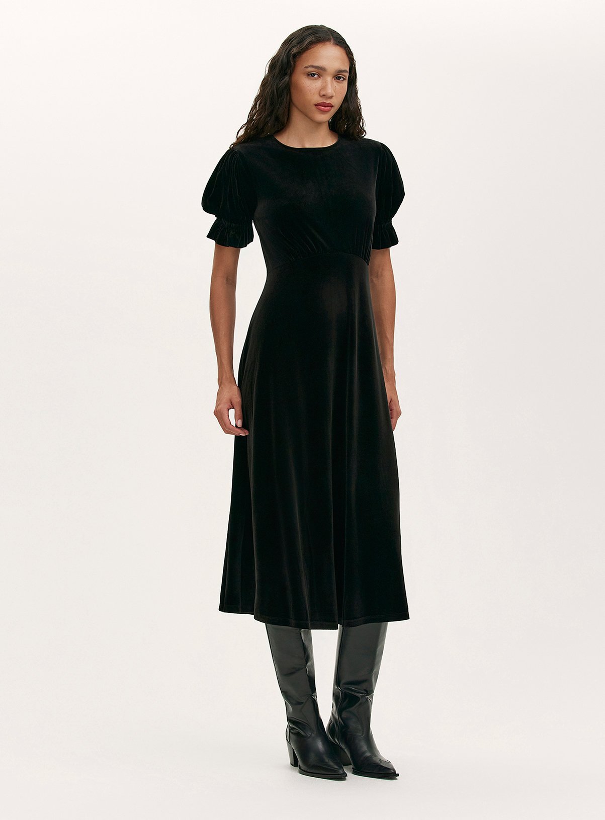 FINERY Mela Velvet Dress Black 