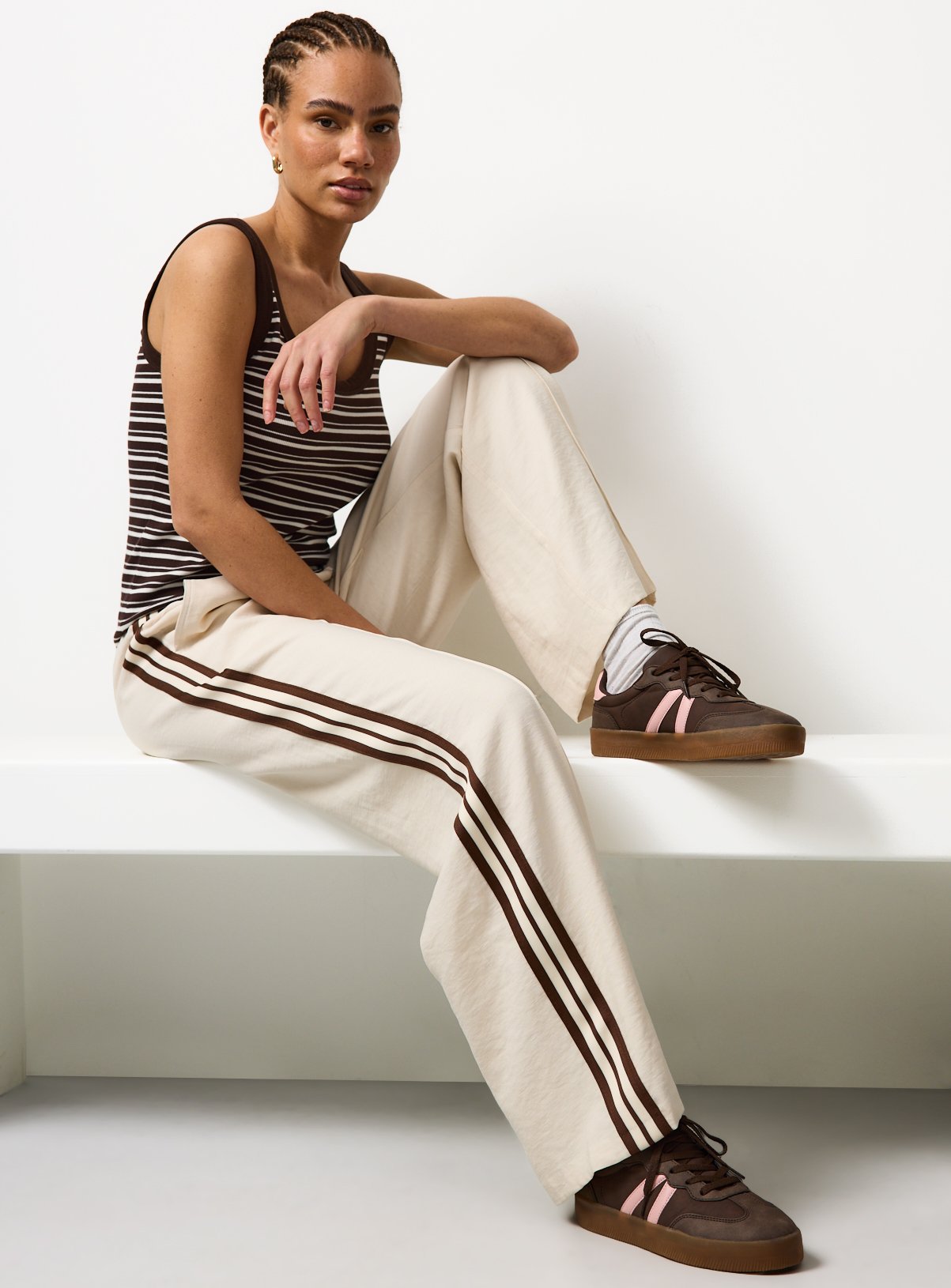Side Stripe Pull On Wide Leg Trousers 